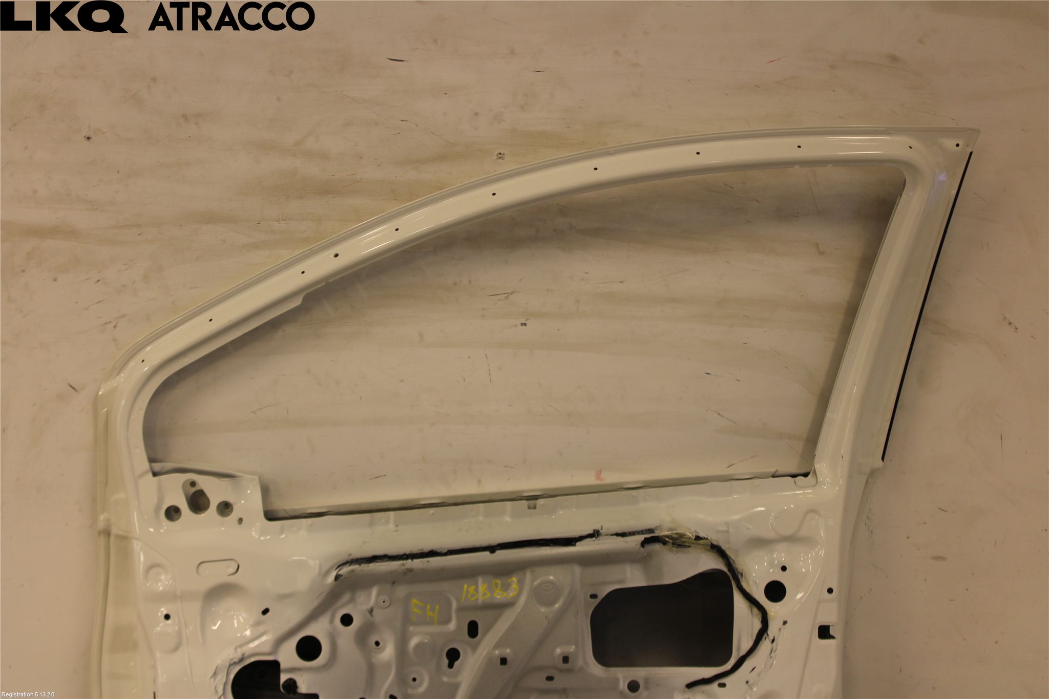 Toyota YARIS XP130 12-14 Dør 4D Foran Høyre