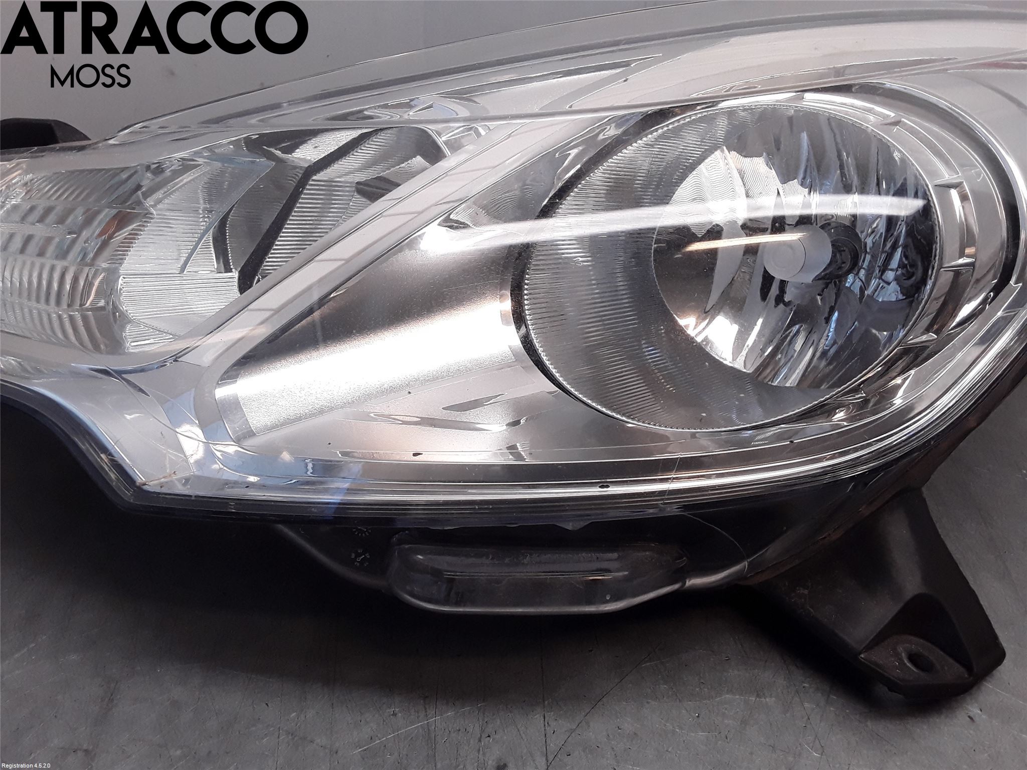 Citroen C3 10-17 Frontlykt Venstre