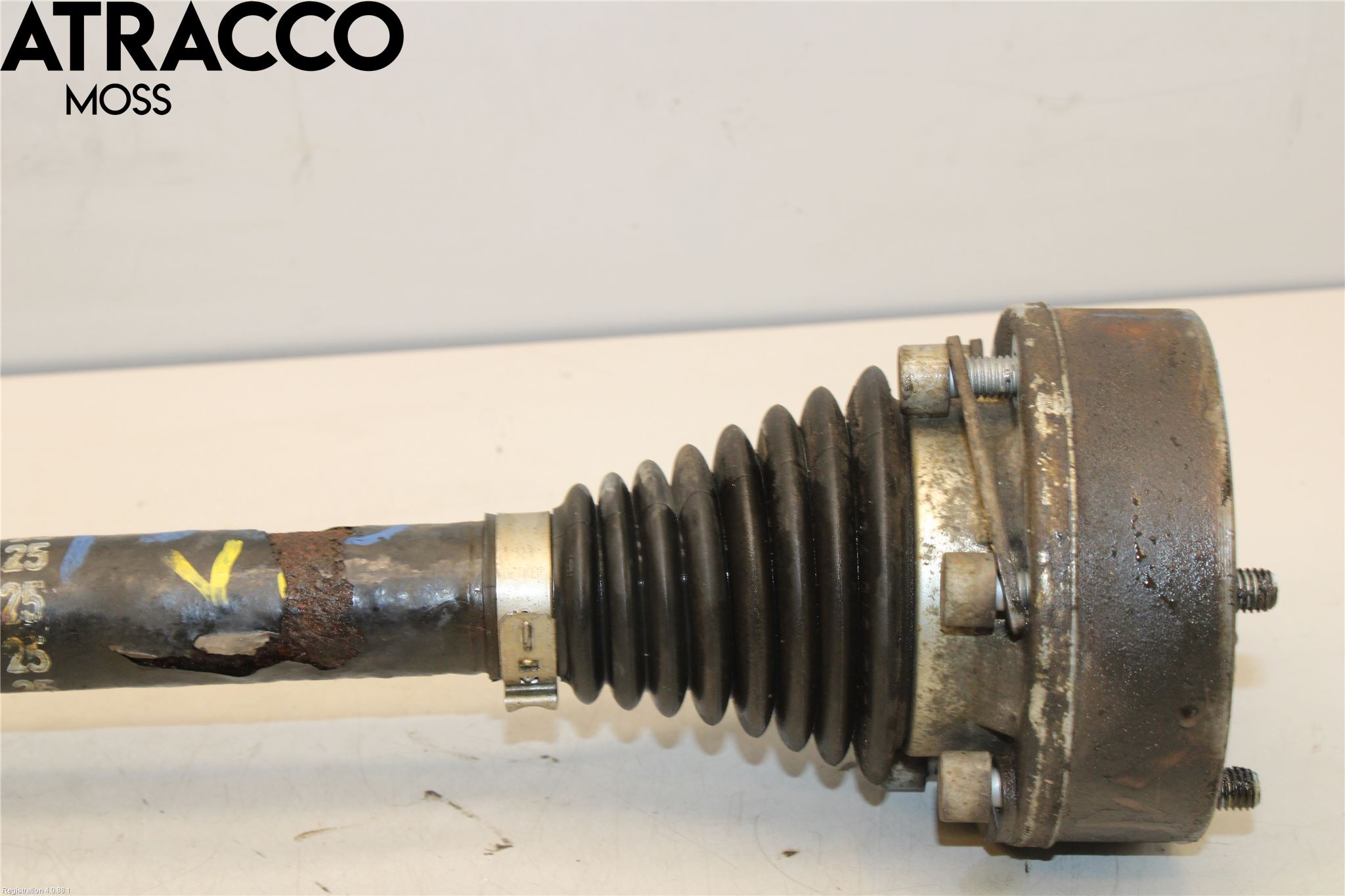 Volkswagen VW GOLF VI 09-13 Drivaksel Foran Kompl Venstre