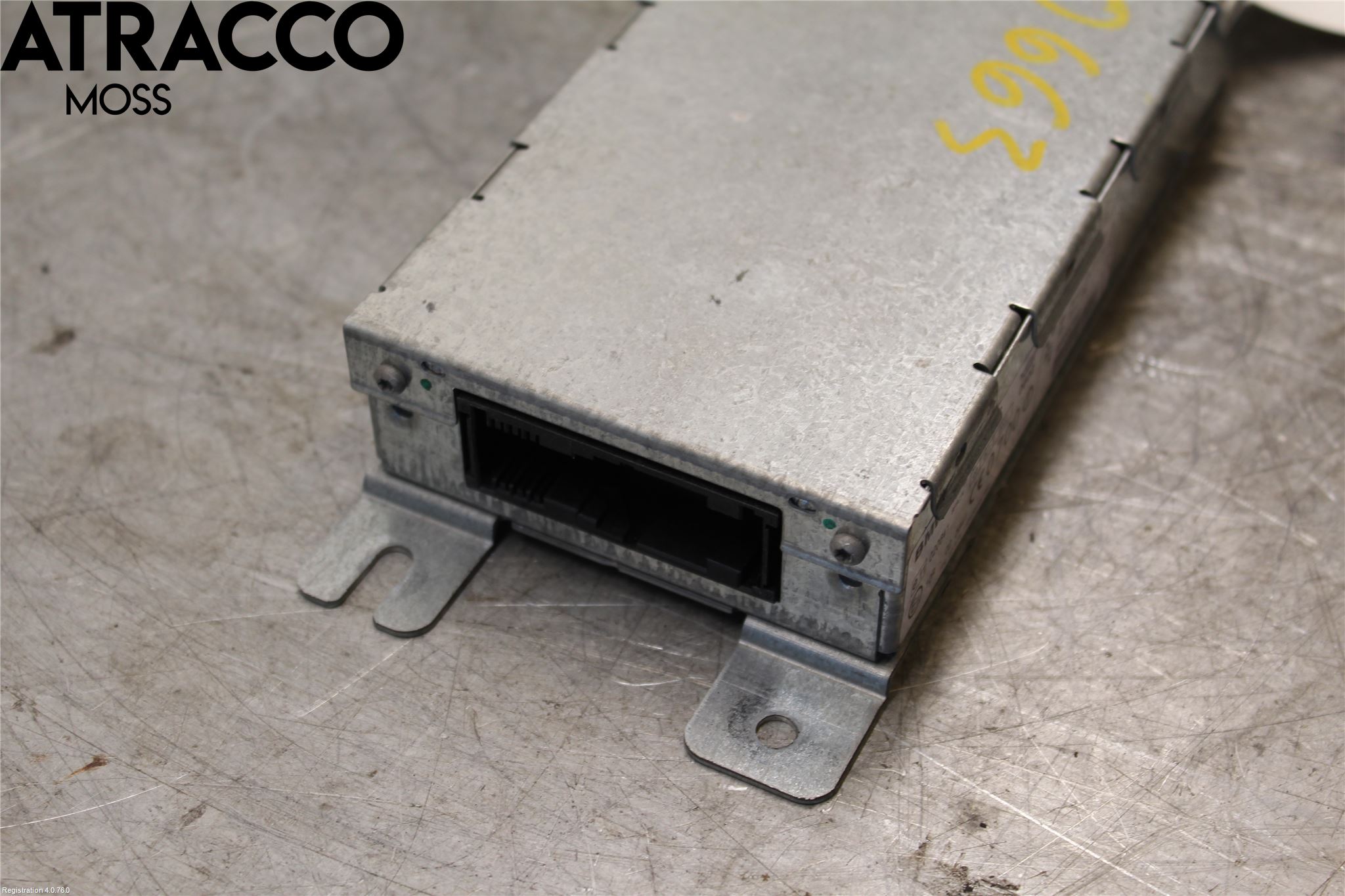 BMW X3 E83     03-10 Telefon