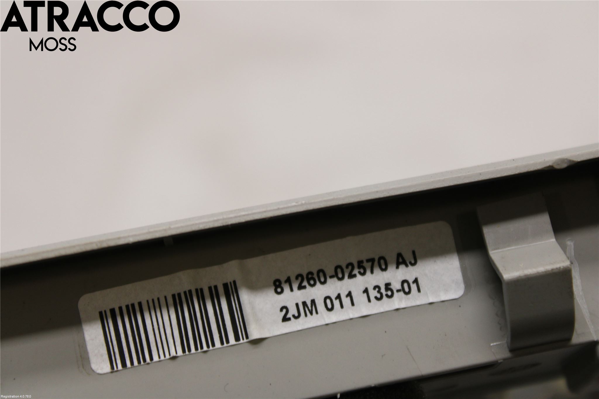 Toyota AURIS 13-19 Innr Taklys