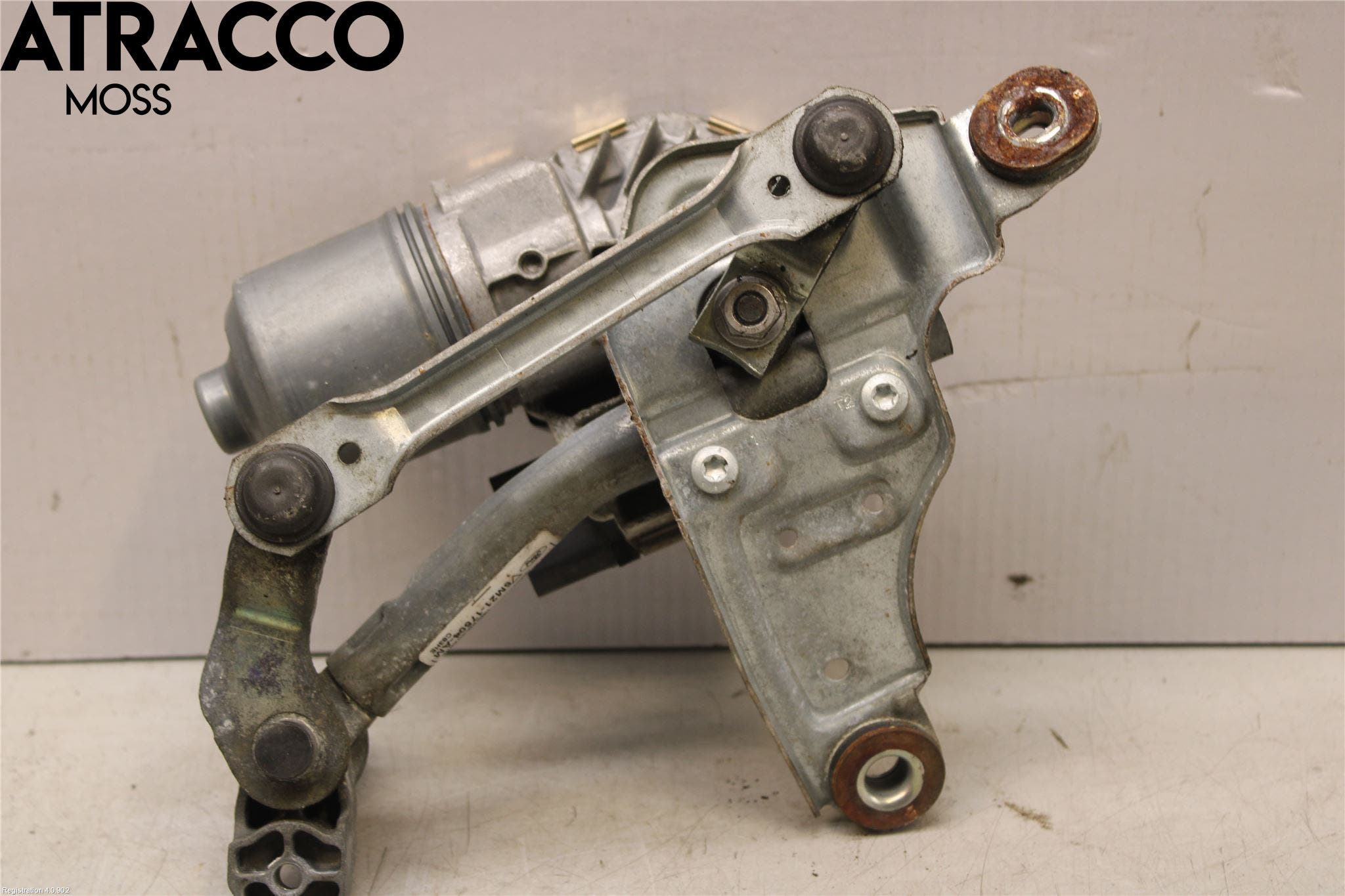 Ford FOCUS 08-11 Viskermotor Frontrute