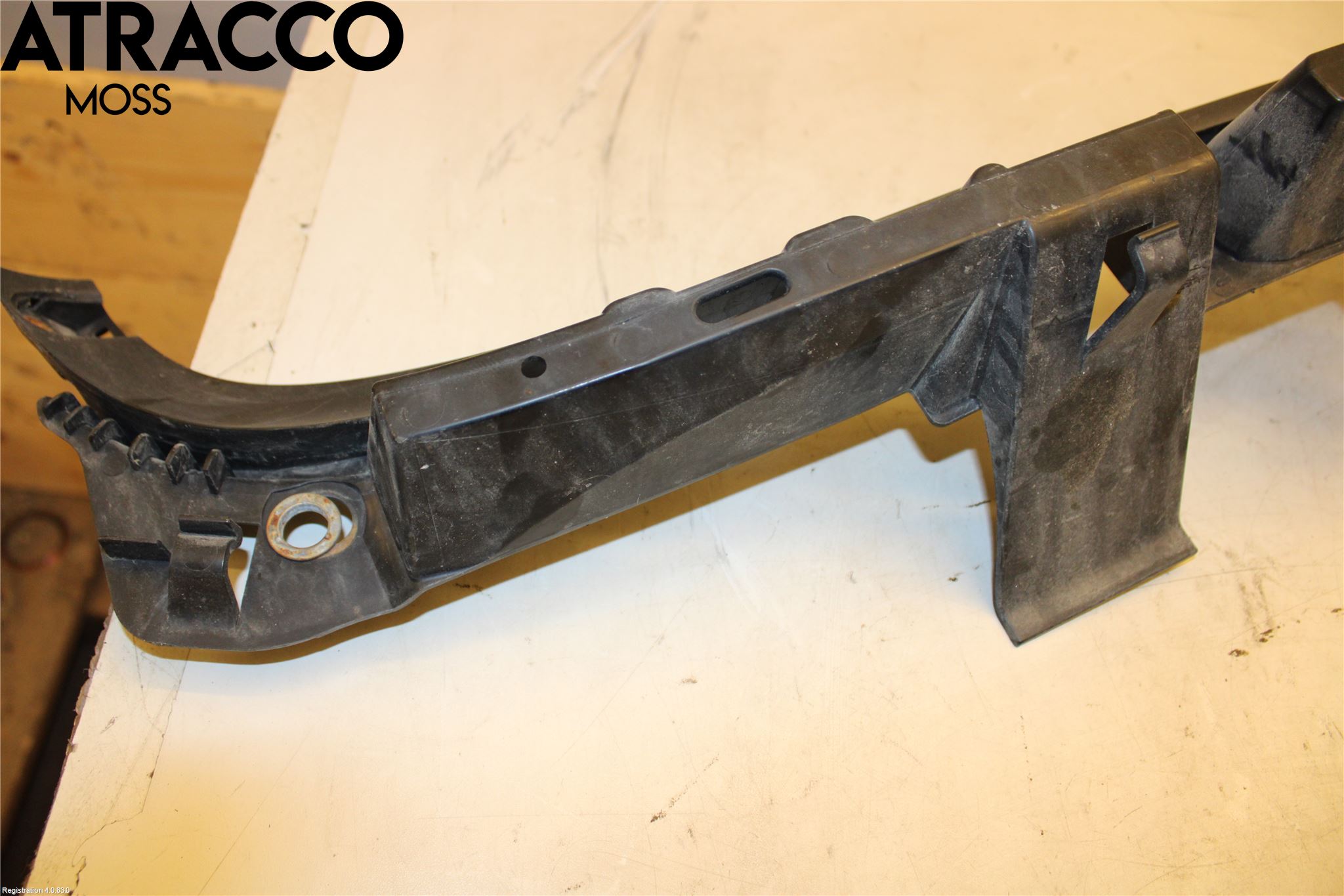 BMW 3 E90/91 SED/TOU 05-12 Støtfanger Bak Midt Del