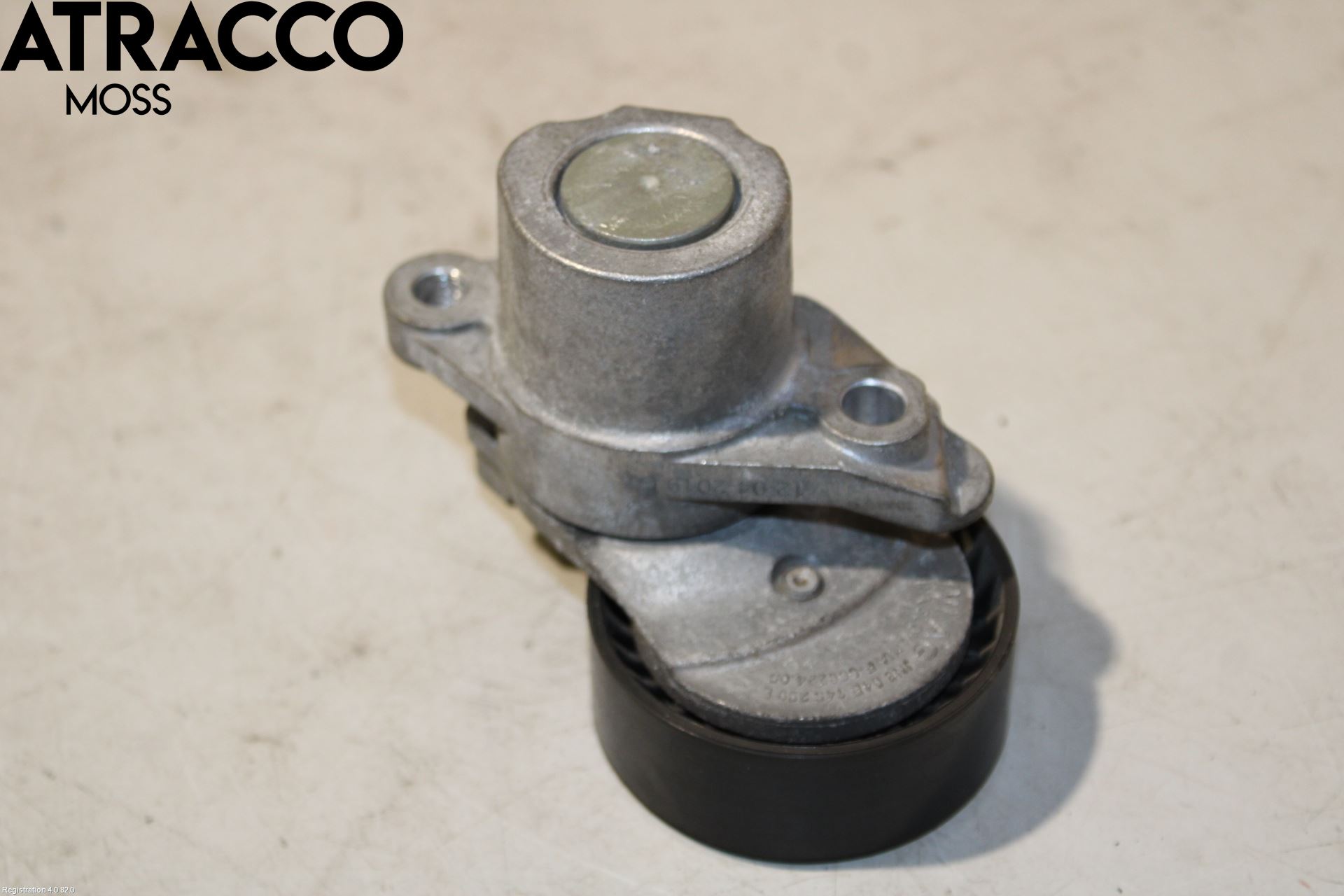 Volkswagen VW GOLF / E-GOLF VII 13-20 Vifte-Multireim Strammer