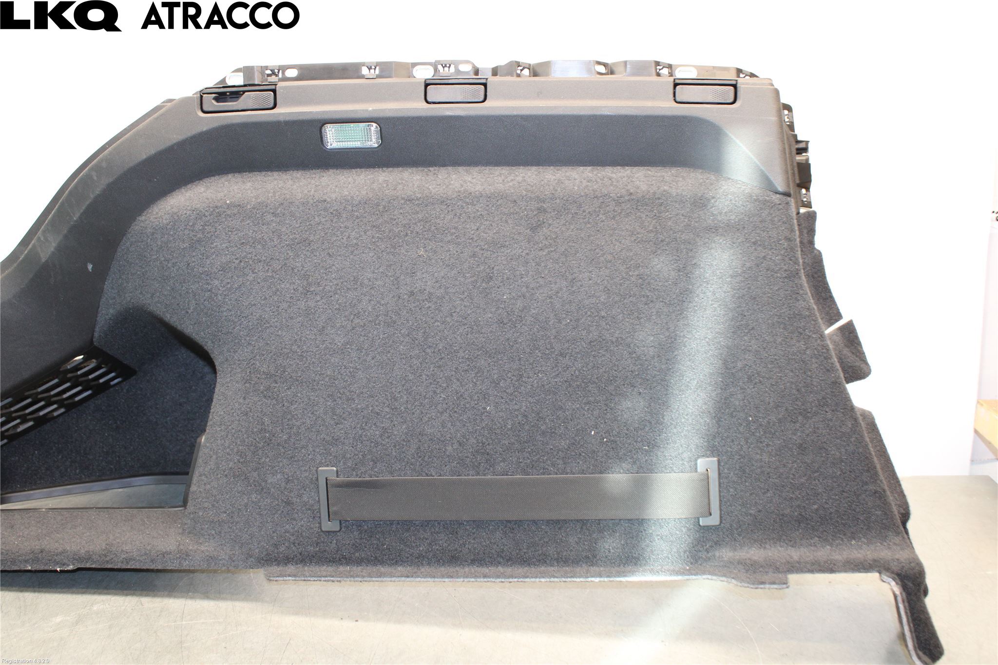 Porsche TAYCAN 20- Innr Bakluketrekk