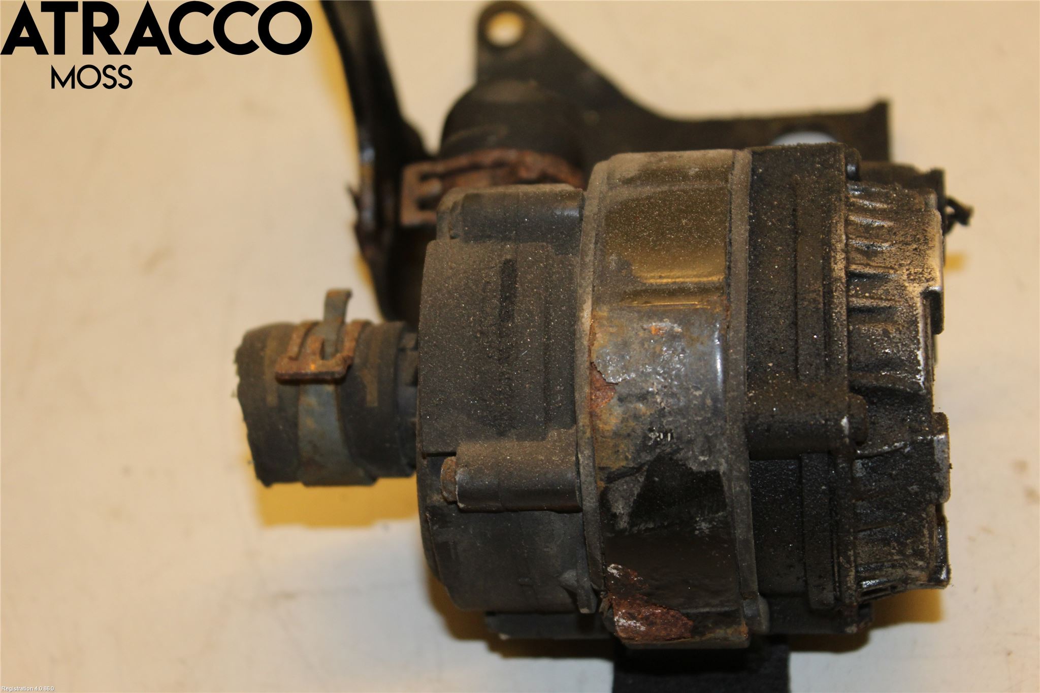 Volkswagen VW PASSAT 15-19 Vannpumpe