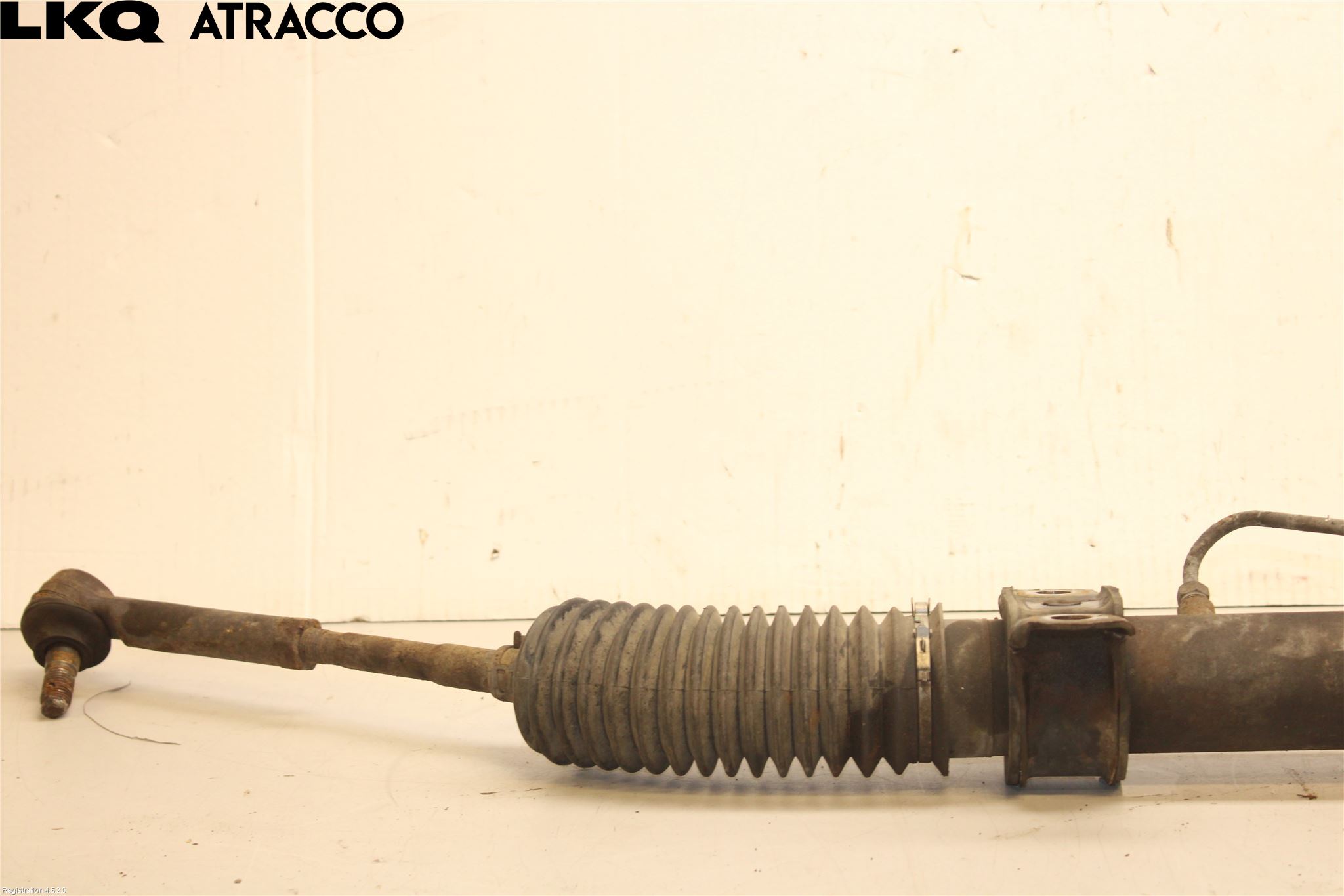 Toyota HI-ACE 06-12 Servo Snekke - Tannstang