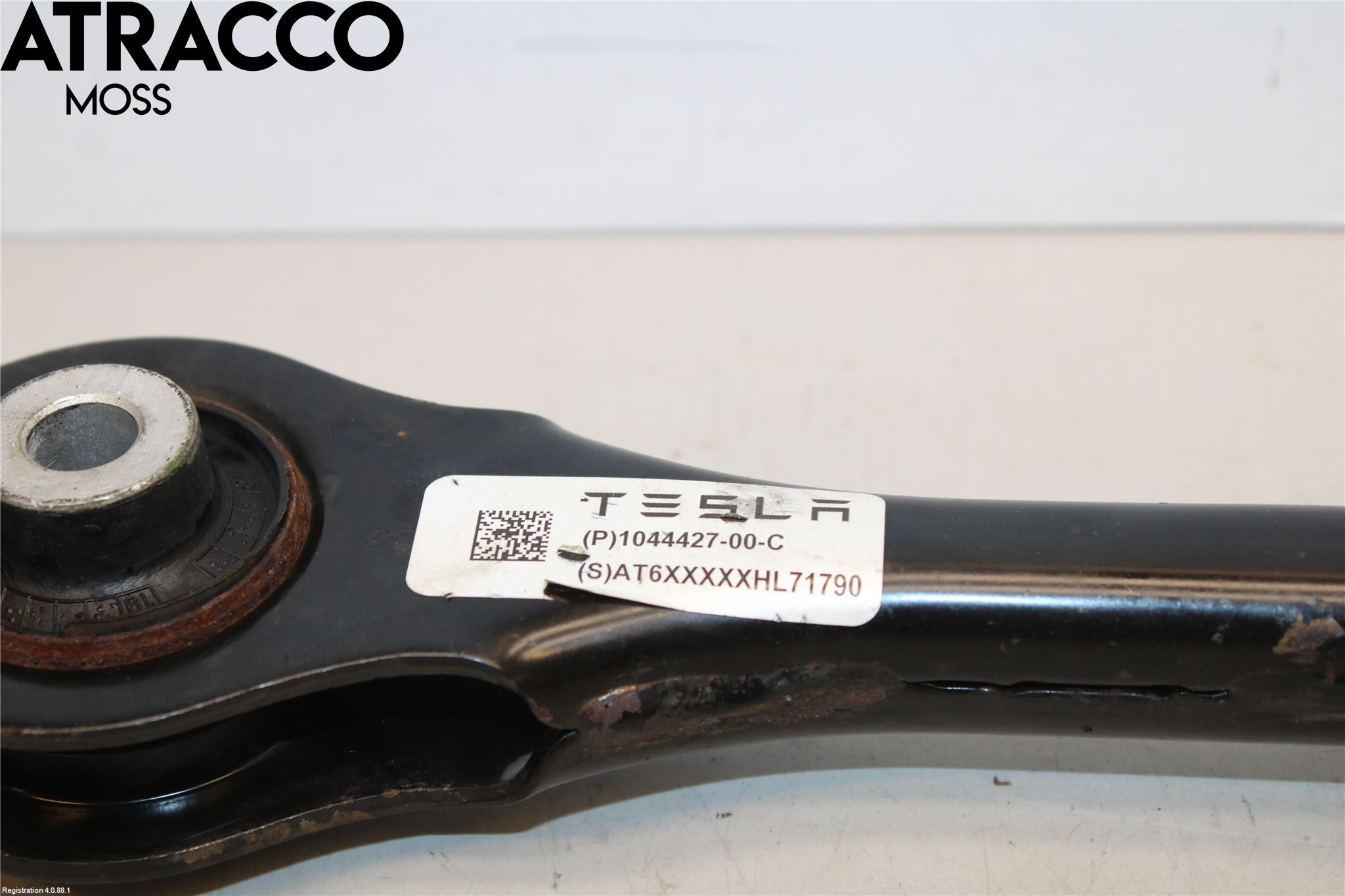 Tesla MODEL 3 17- Bærearm Bak Høyre Øvre