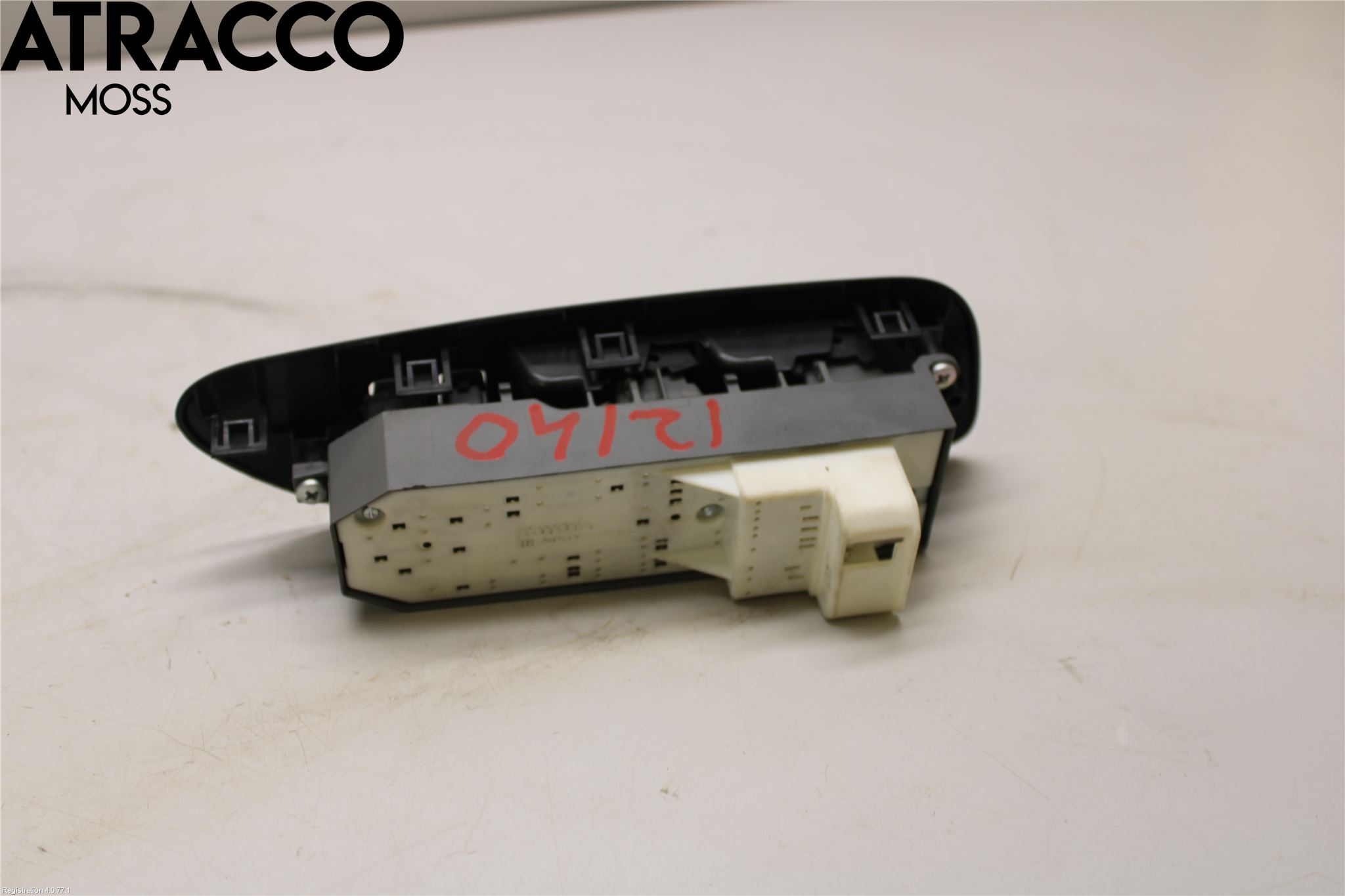 Toyota AURIS 07-09 Bryter Vindusheis