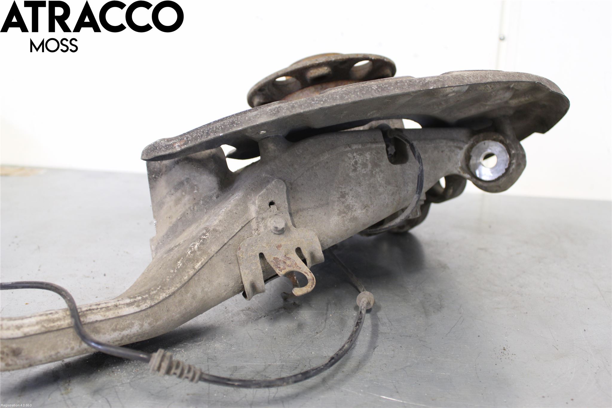 Mercedes-Benz MB C-KLASS (W205) 14-21 Spindel Vf