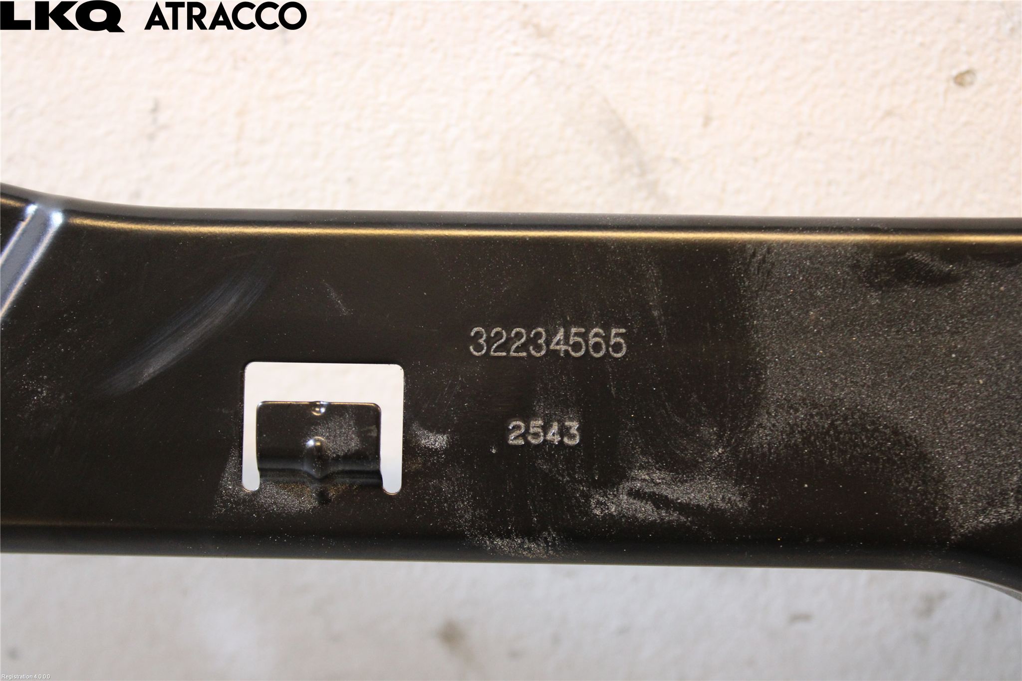 Volvo EX40 25- Frontplate Øvre