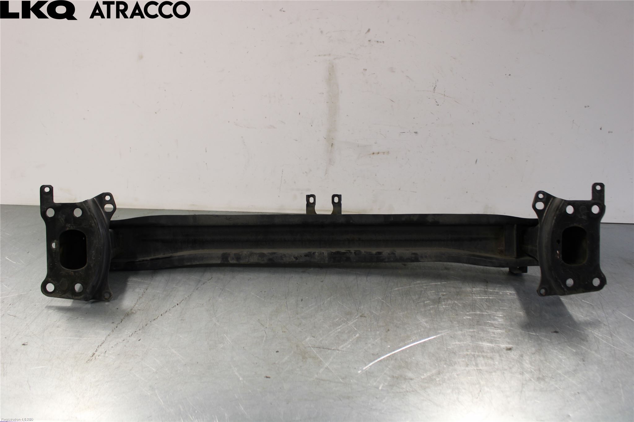 Volkswagen VW GOLF V 04-09 Støtfanger Foran Bjelke