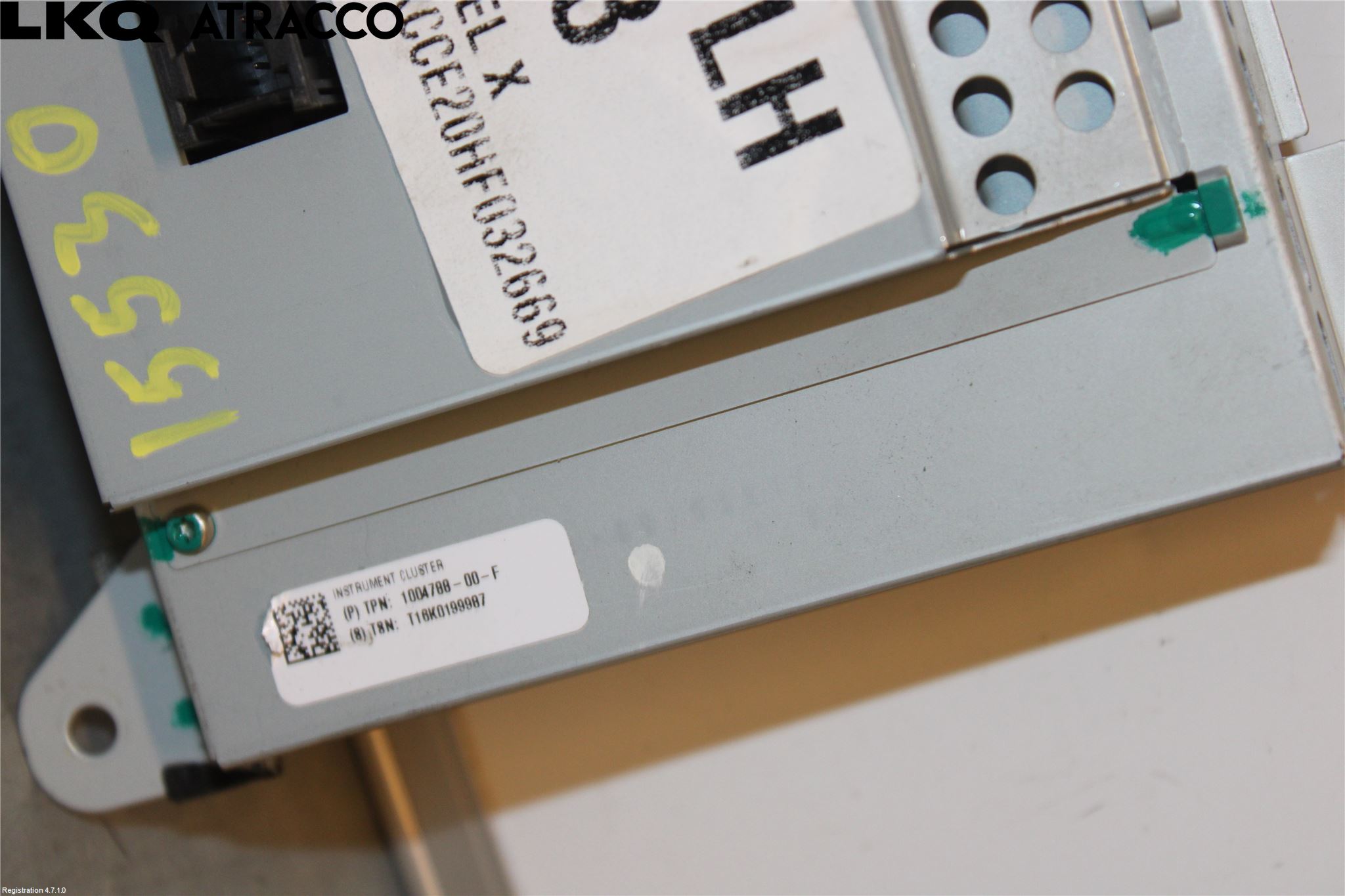 Tesla MODEL X 16- Instr Kombinert