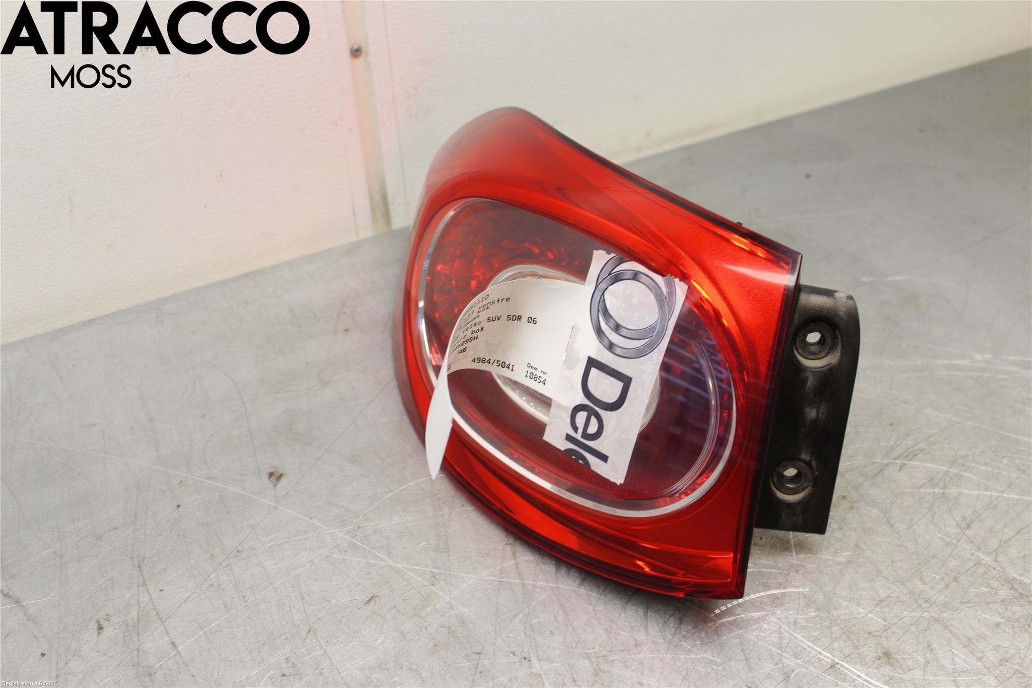 Volkswagen VW TIGUAN 07-16 Baklykt Venstre