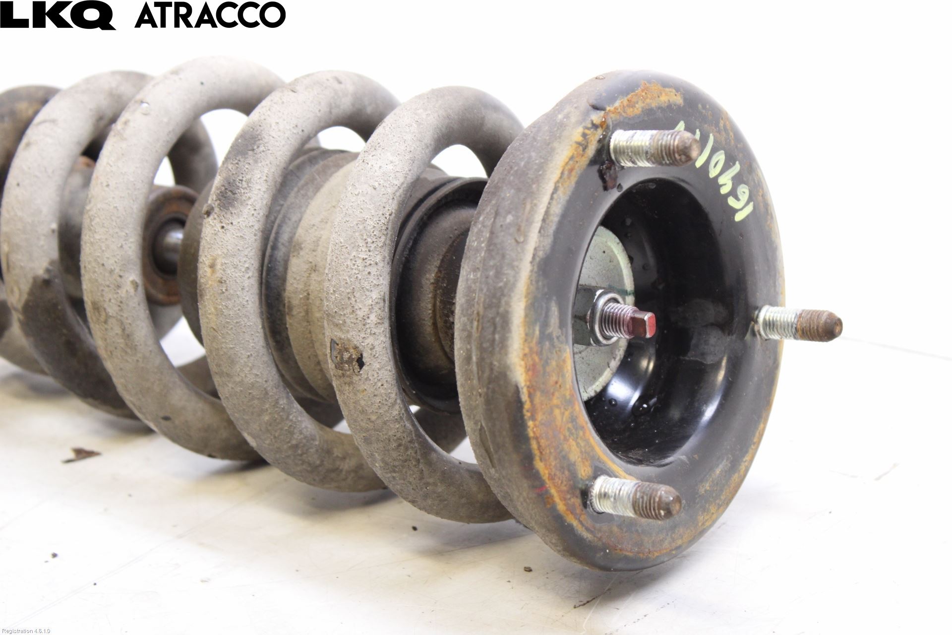 Mitsubishi L200 16-23 Fjærbein Foran Venstre