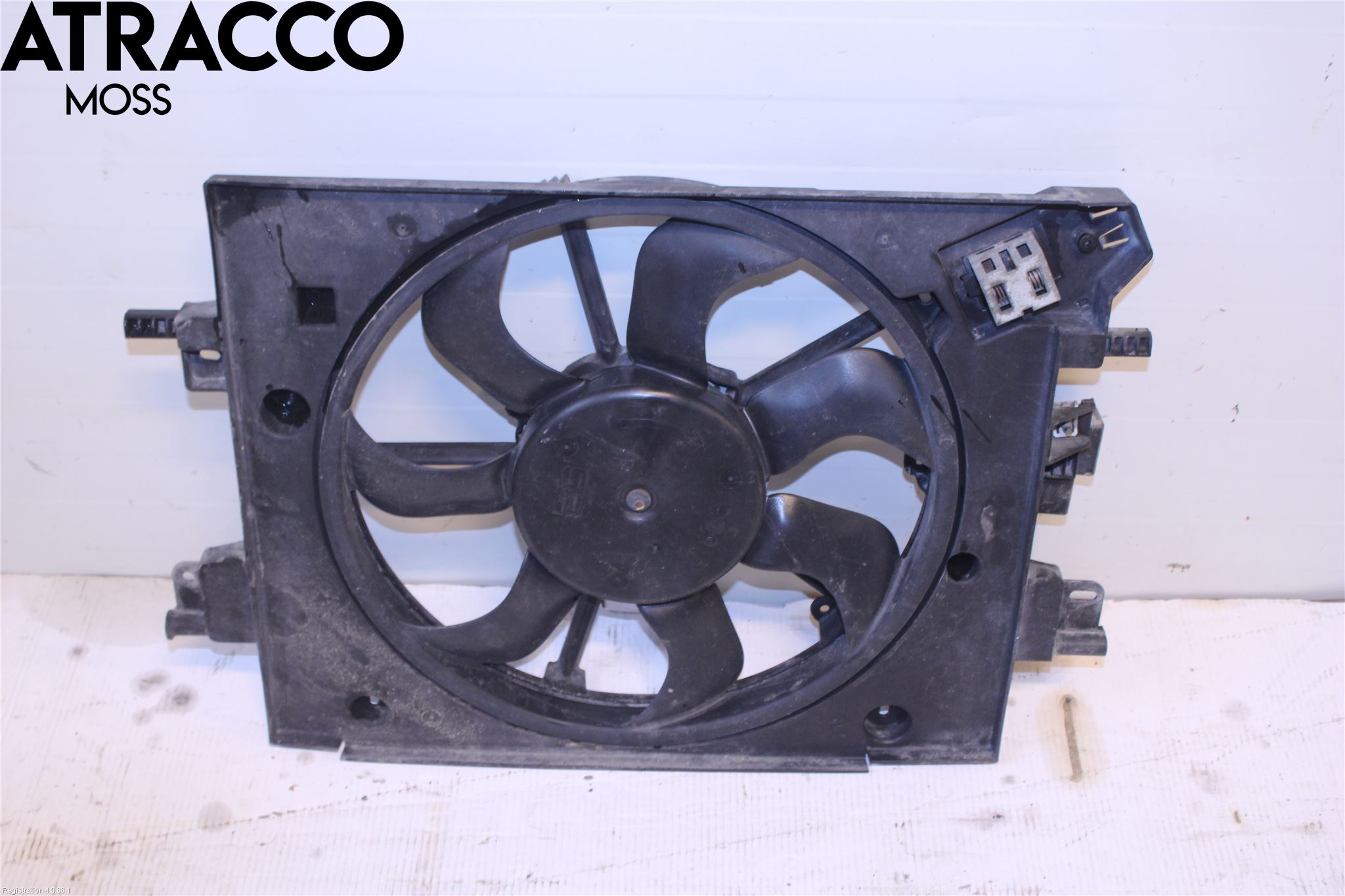 Dacia DUSTER 10-17 Kjølevifte Elektrisk