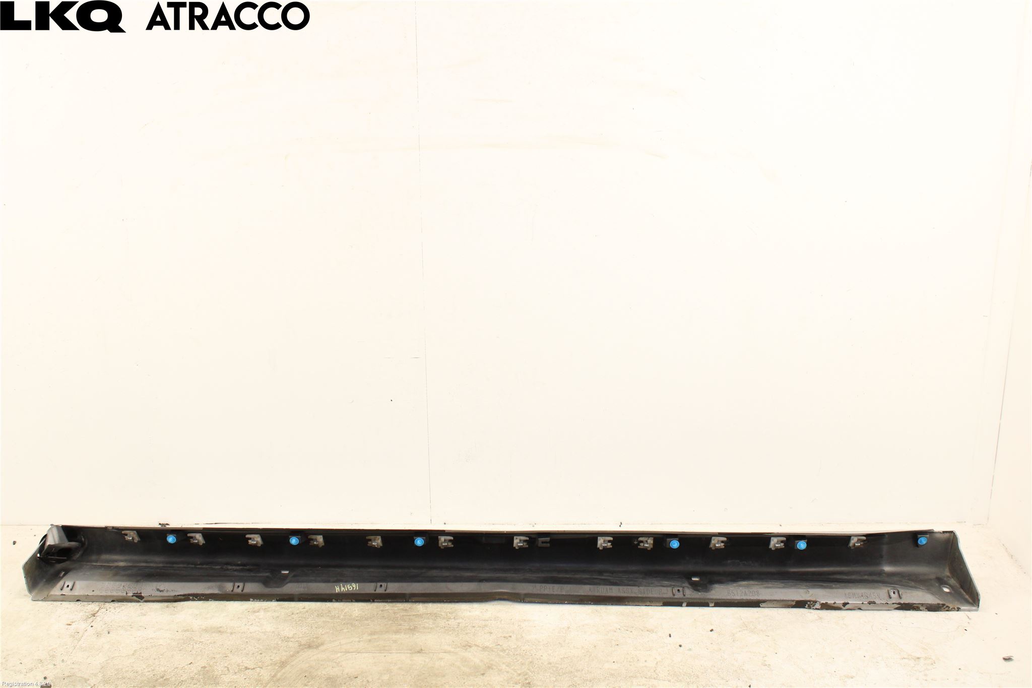 Mitsubishi OUTLANDER 13-21 Kanalskjørt Venstre