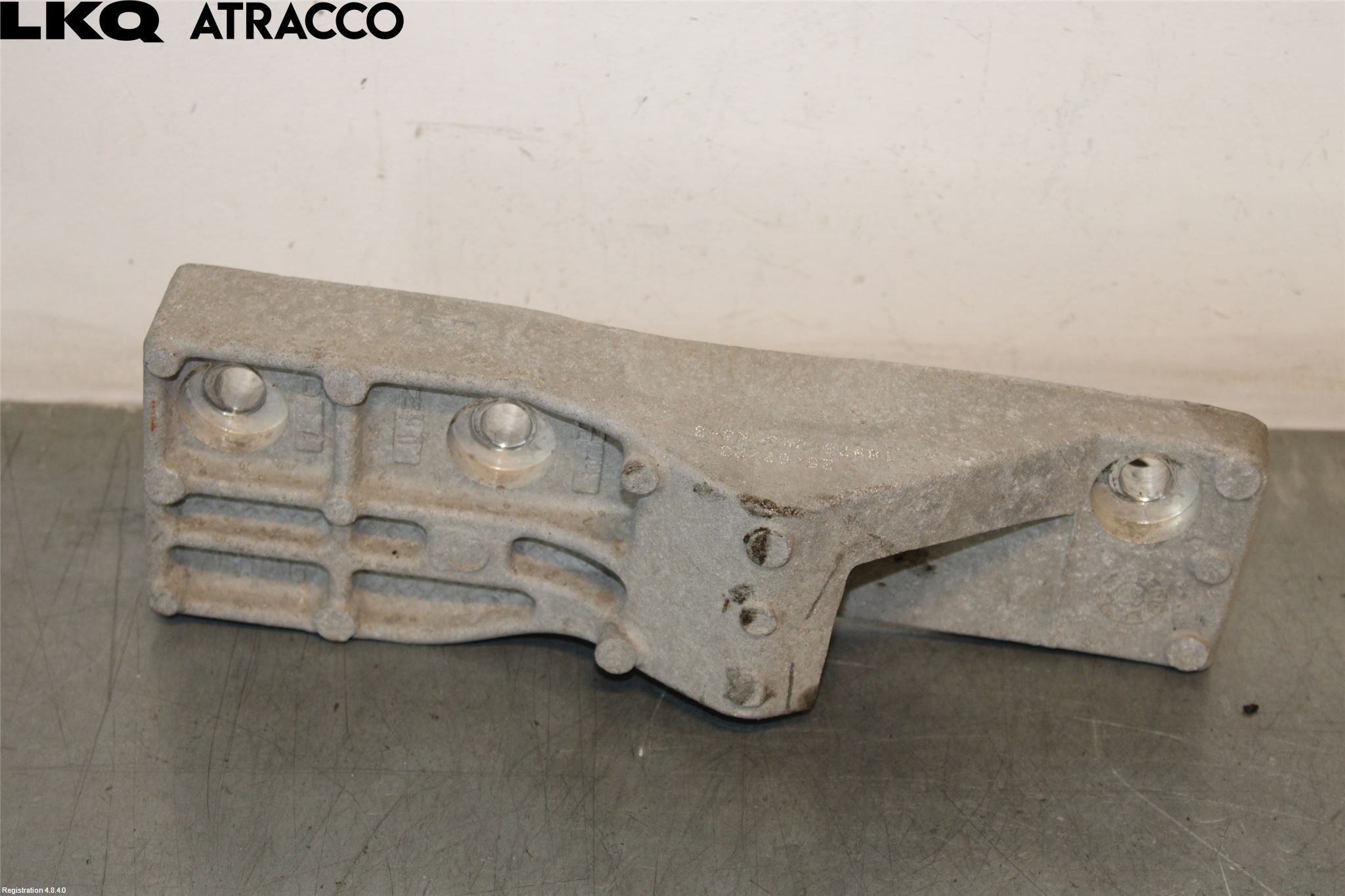 Ford E-TRANSIT SKÅP/BUSS 22- Front Øvrig