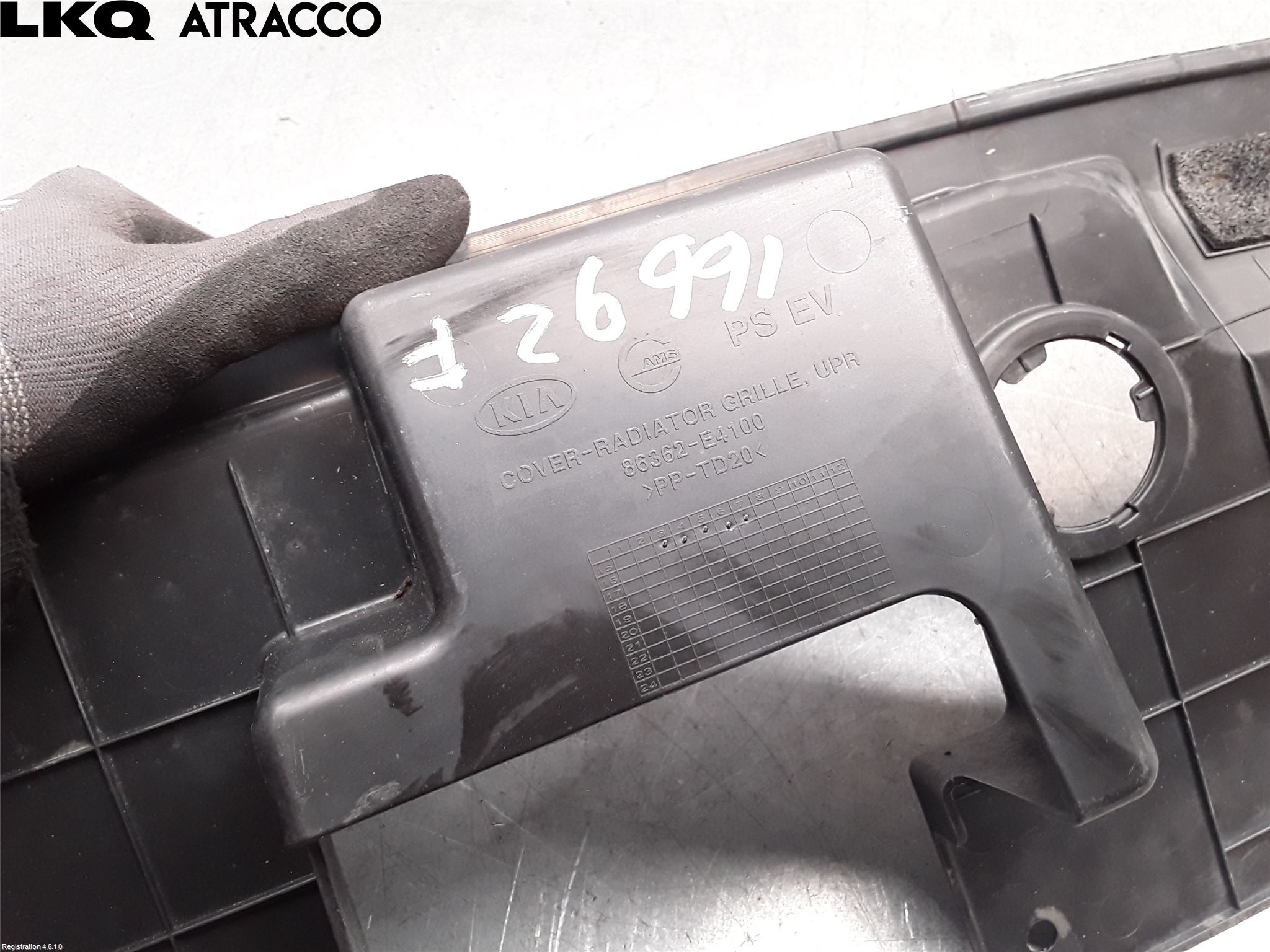 Kia SOUL 09- Visker Deksel-Grill-Under Frr