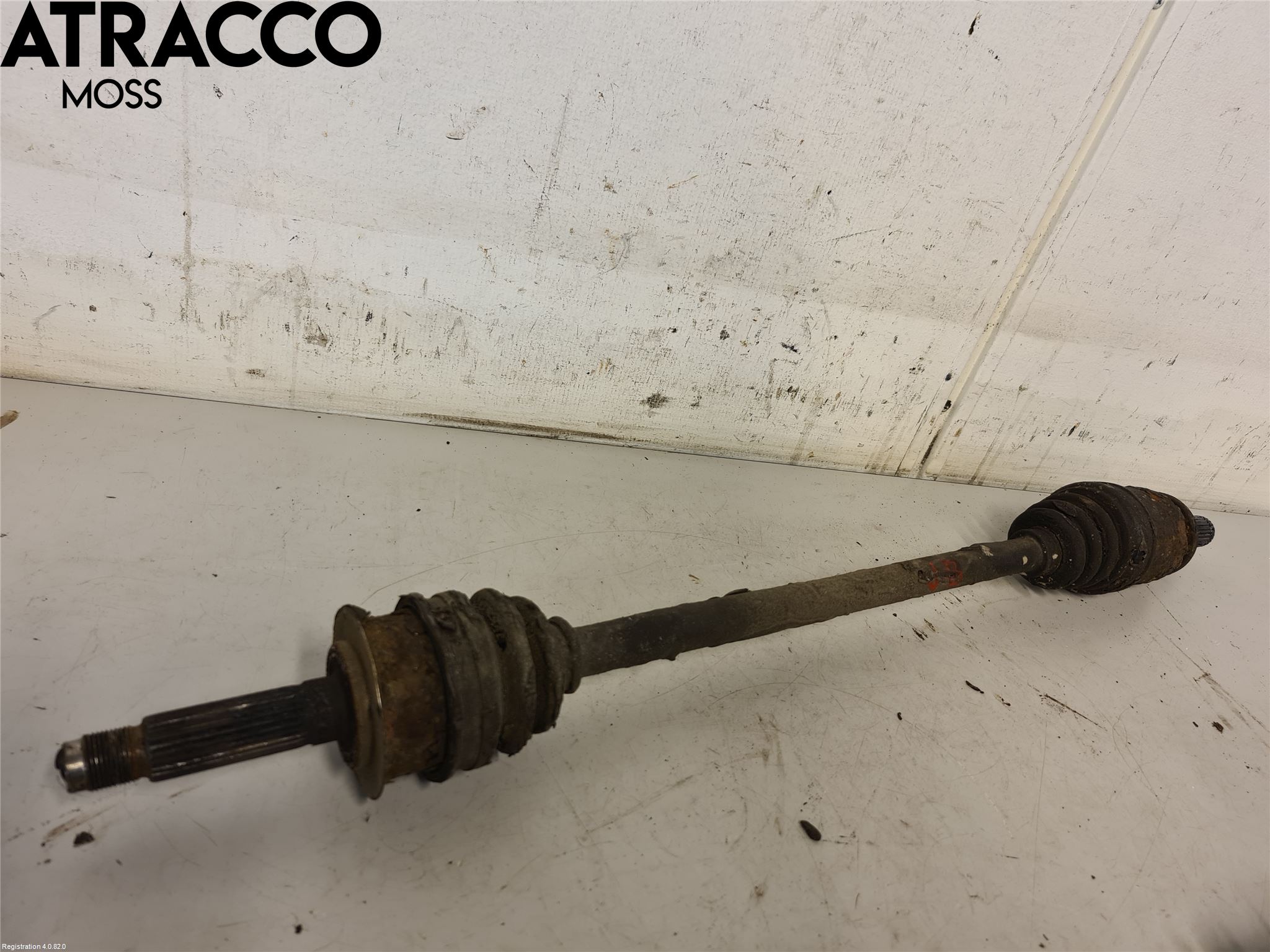 Subaru LEGACY    04-06 Drivaksel Bak Kompl Venstre