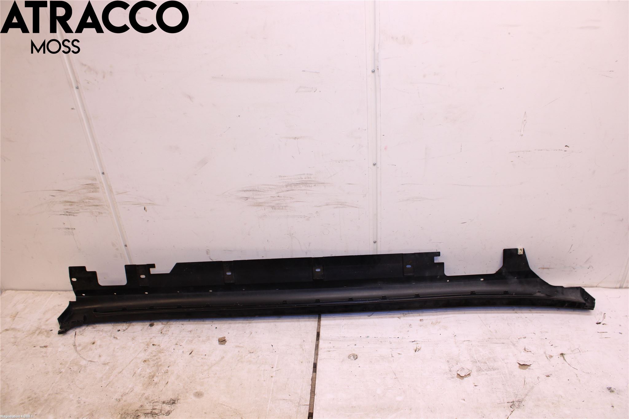 BMW X1 F48 15-22 Kanalskjørt Venstre