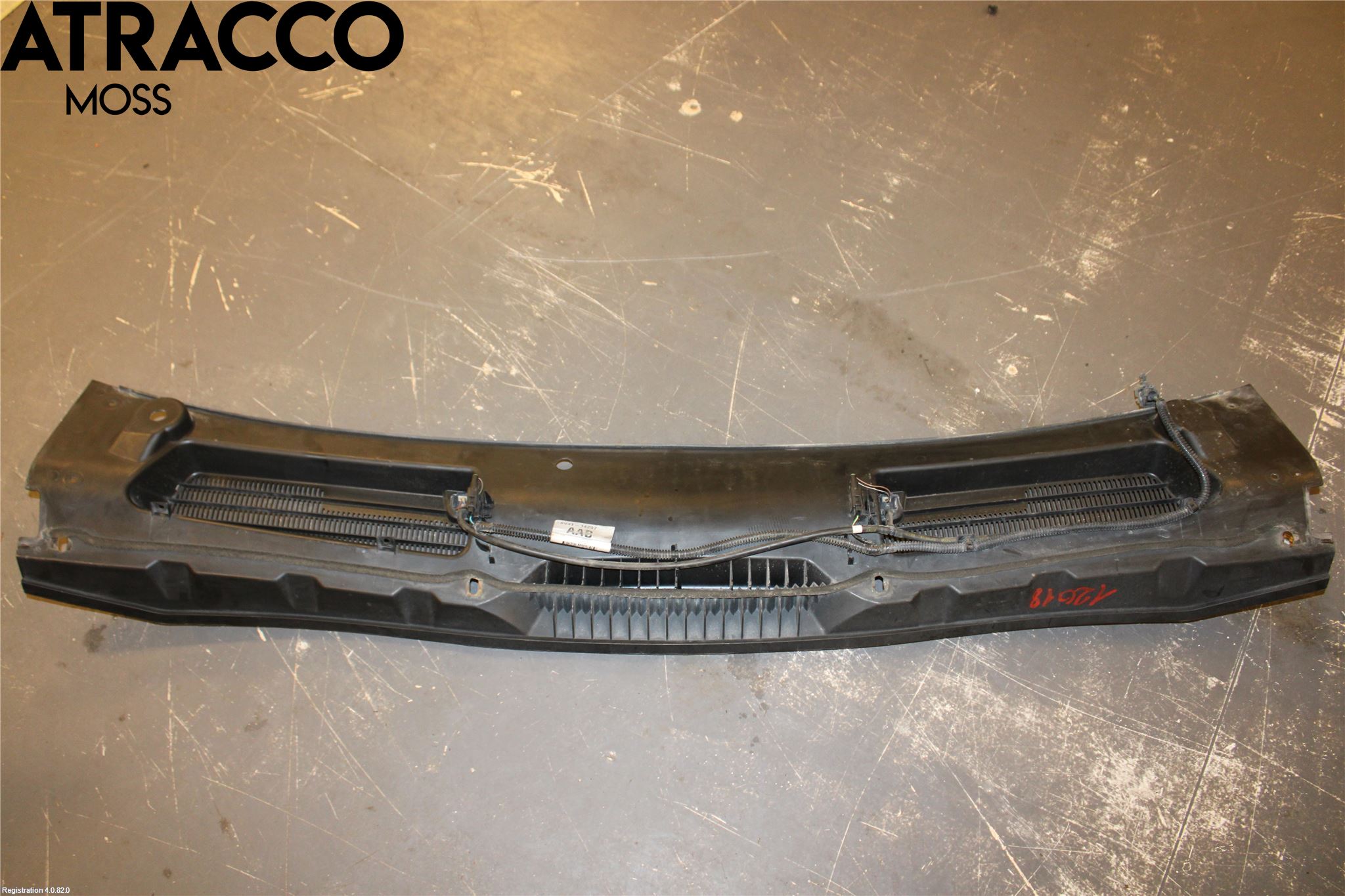 Ford KUGA 08-12 Visker Deksel-Grill-Under Frr