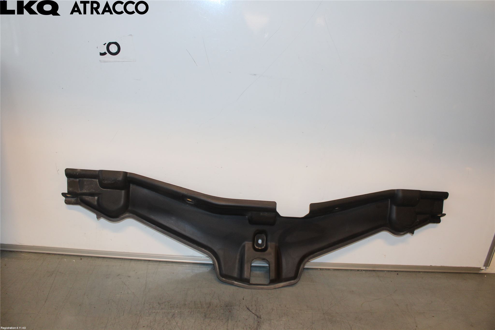Toyota AURIS 13-19 Tackplast Front