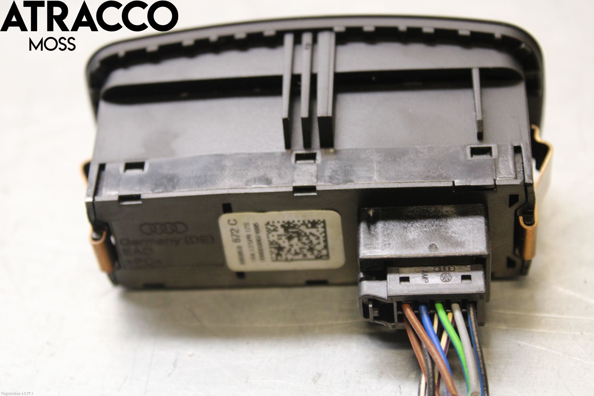 Audi A1/S1 11-18 Bryter Varsel (Nødblink)