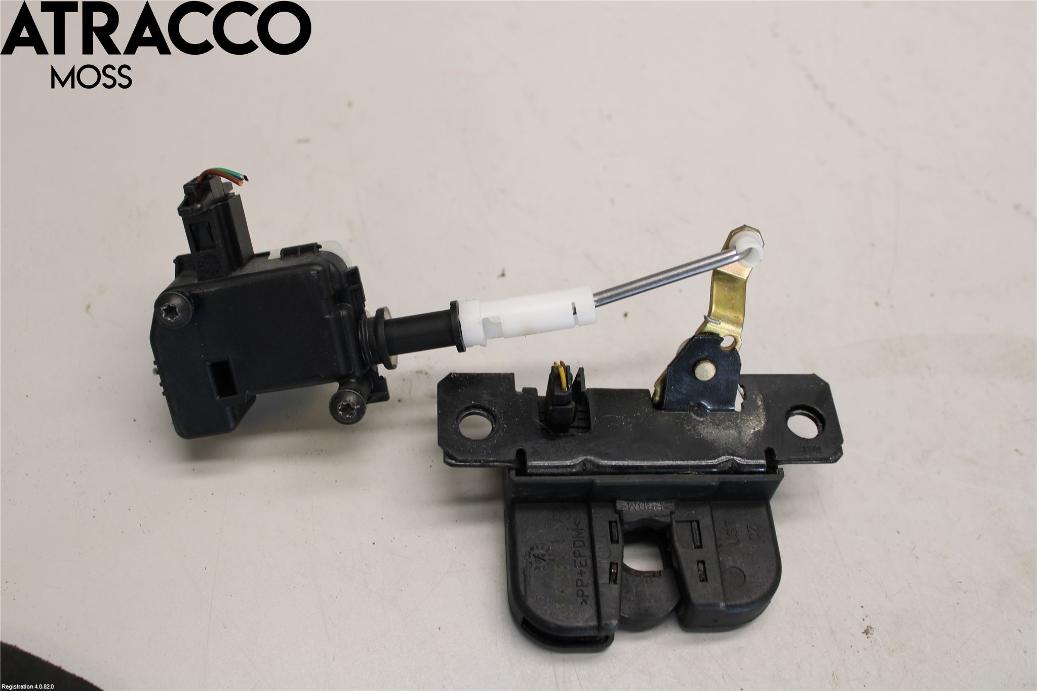 Porsche CAYENNE 03- Bakluke-Lokk Låsekasse