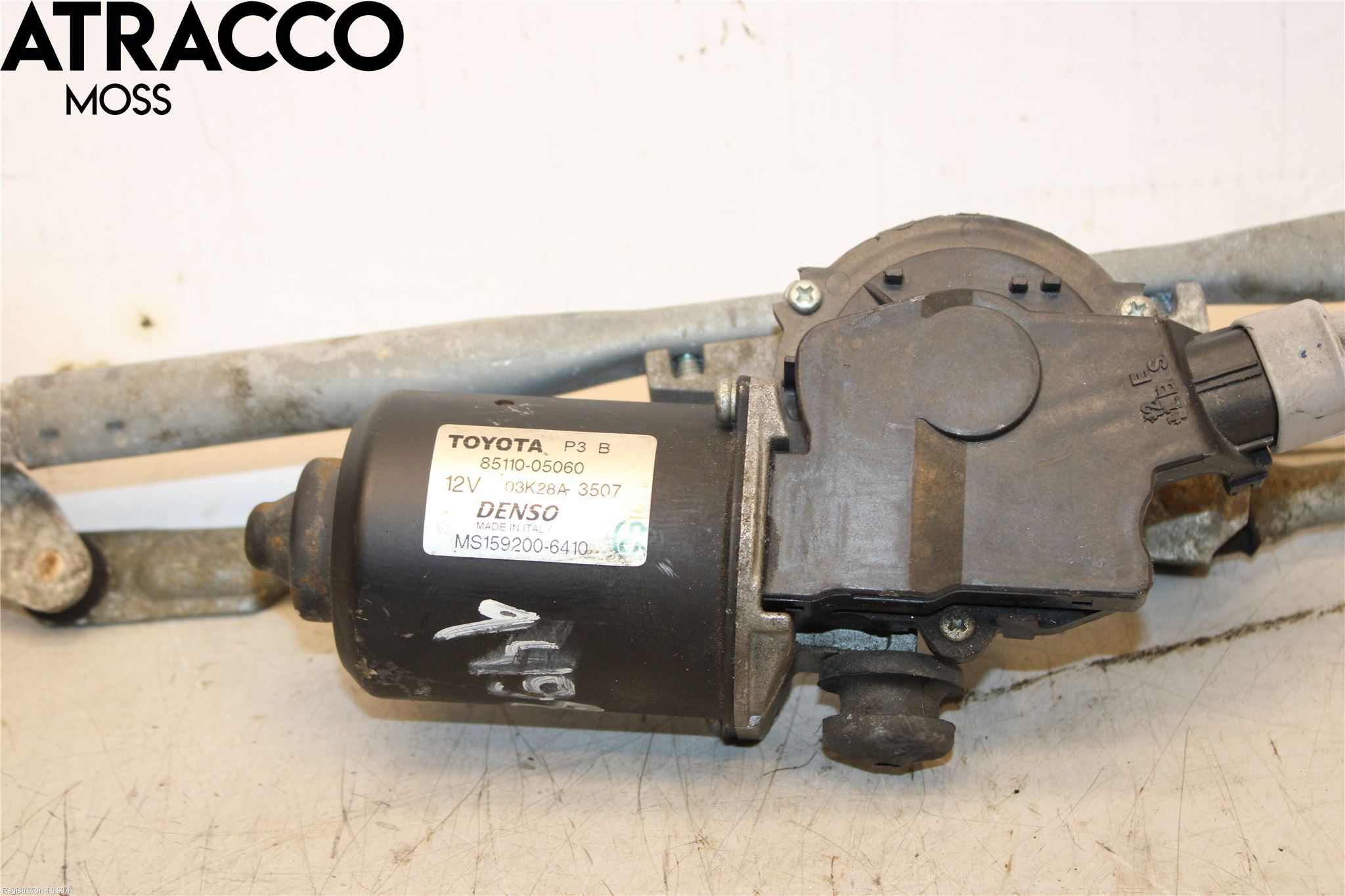 Toyota AVENSIS 07-08 Viskermotor Frontrute