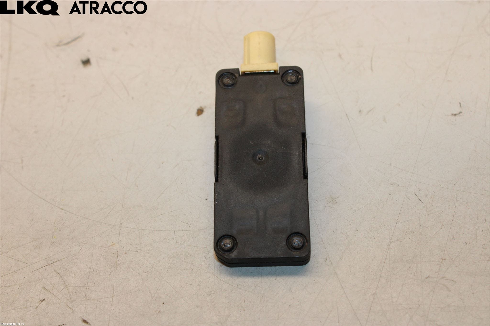 Audi Q4 E-TRON FZ 22- Antenn El