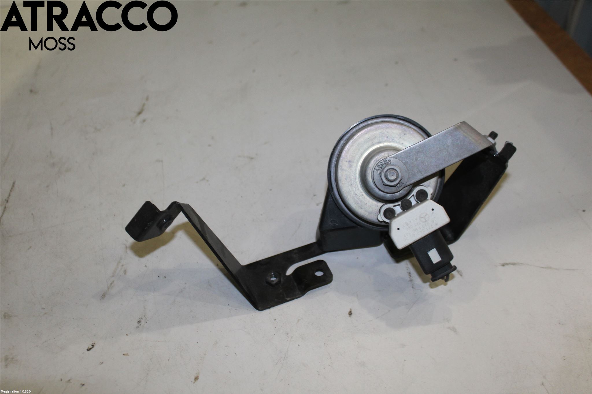 Mercedes-Benz MB E-KLASS (W212) 09-16 Signalhorn