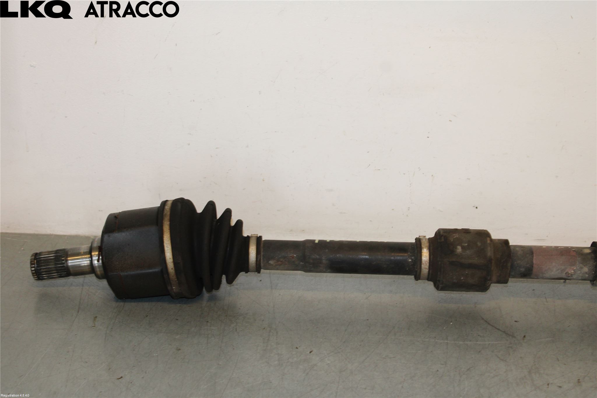 Hyundai i40 08-15 Drivaksel Foran Kompl Høyre