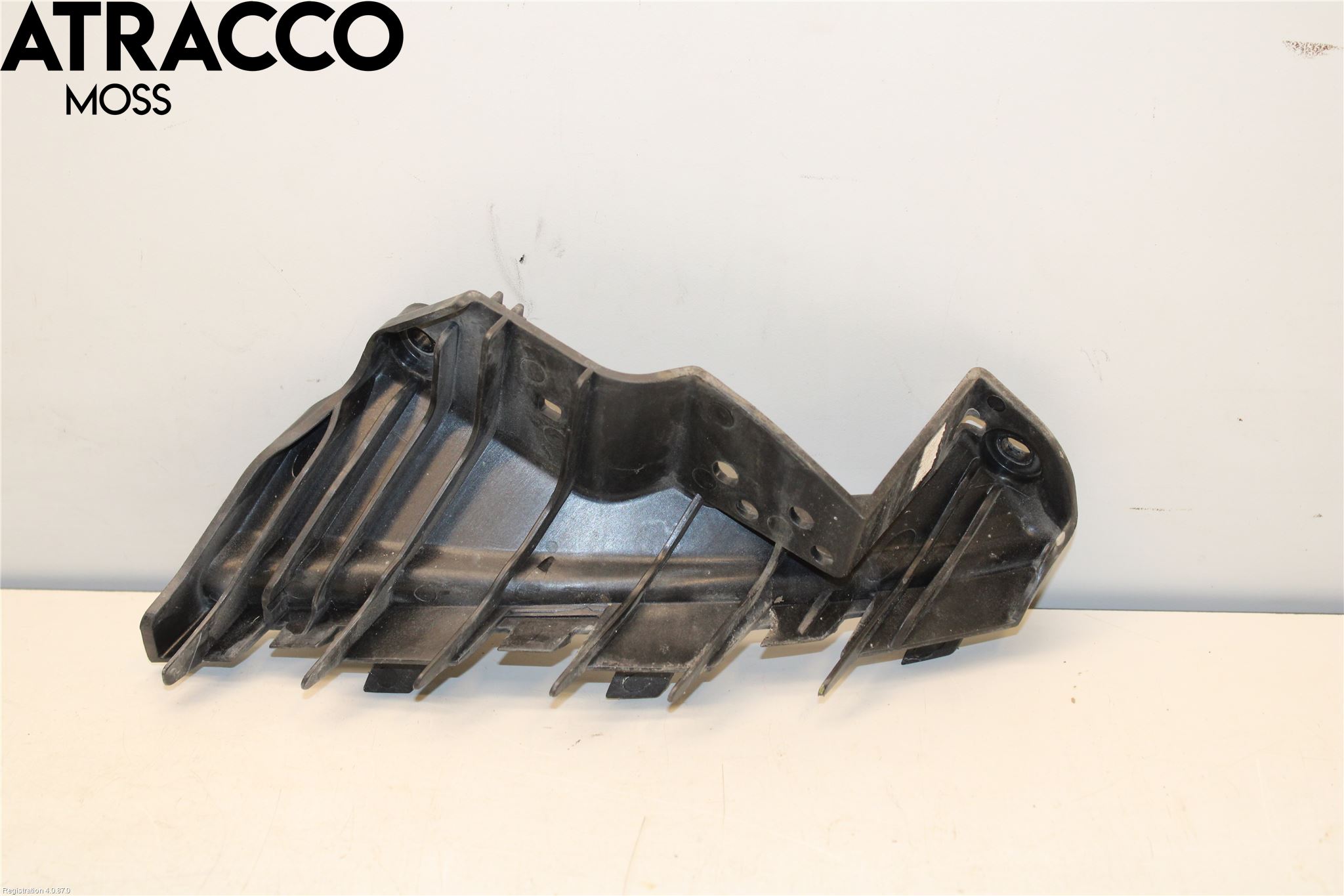 Kia SOUL 09- Luftstyring Front