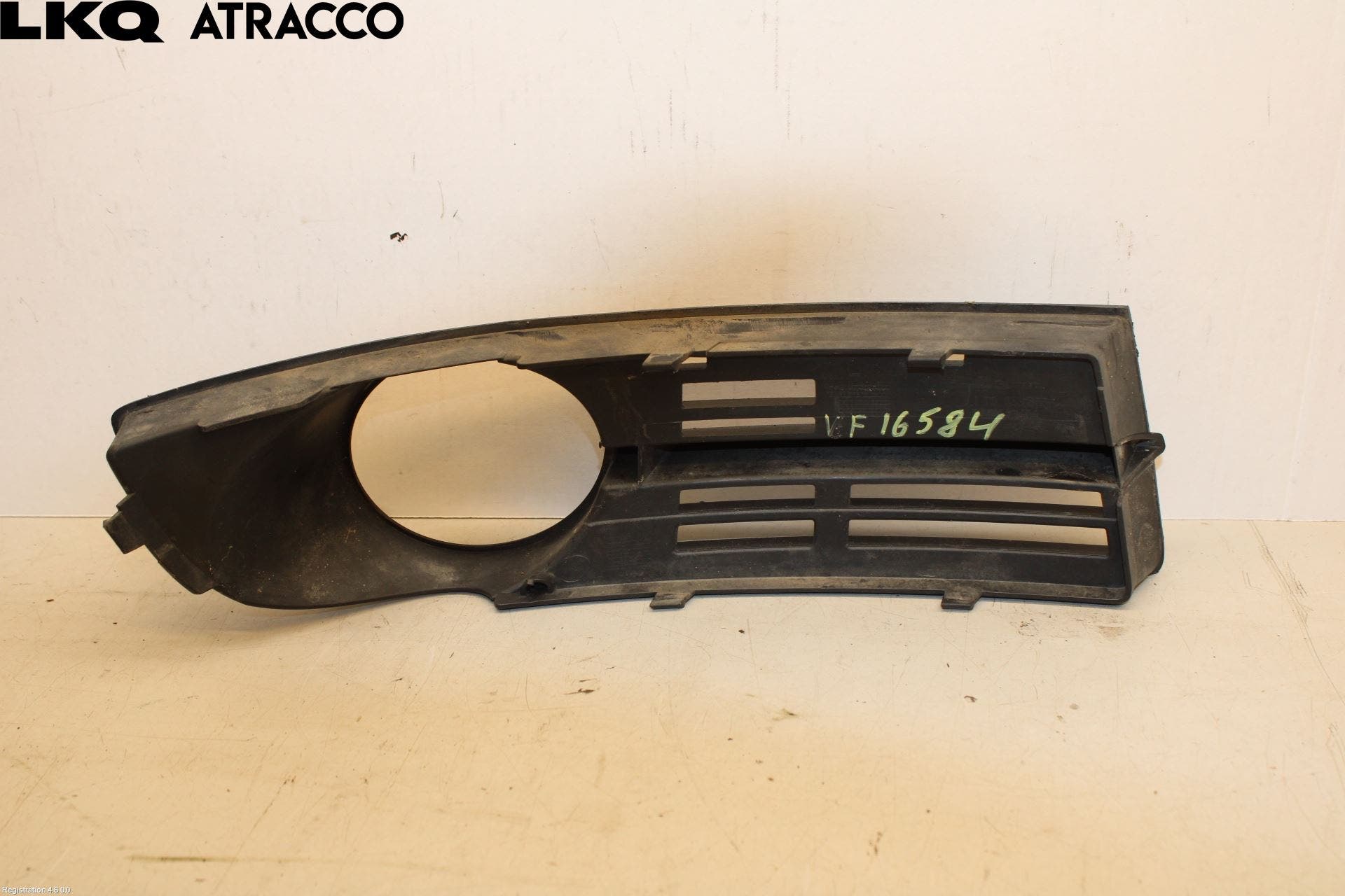 Volkswagen VW TOURAN 03-10 Frontlykt Kurve-Tåkelys Ramme