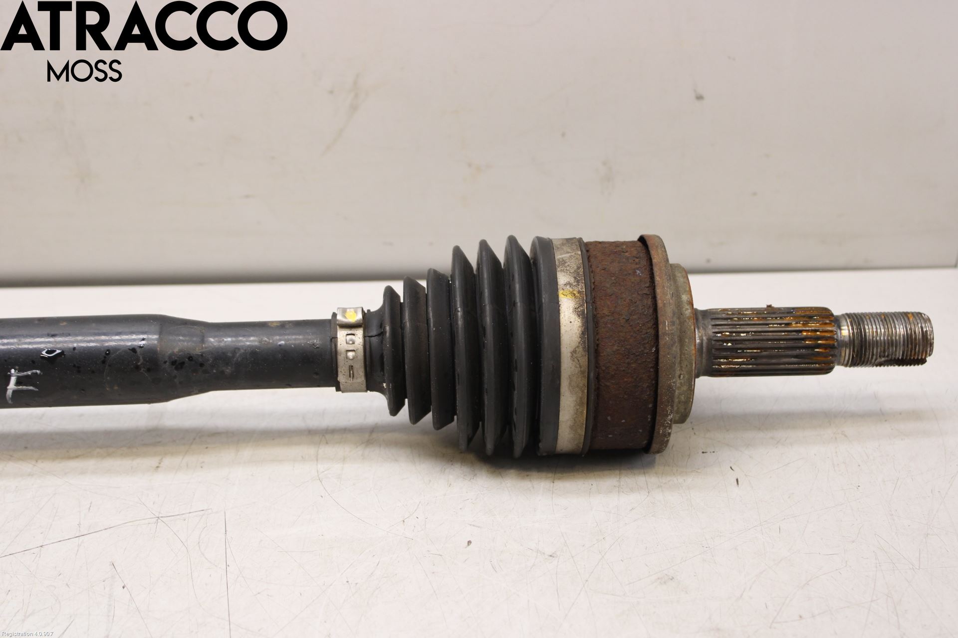 Toyota AURIS 13-19 Drivaksel Foran Kompl Høyre