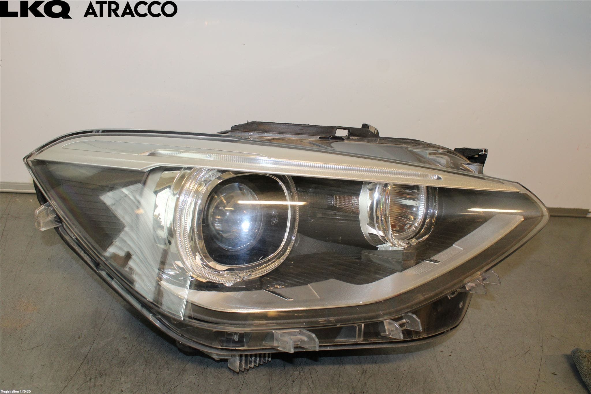 BMW 1 F20/F21 11-19 Frontlykt Høyre