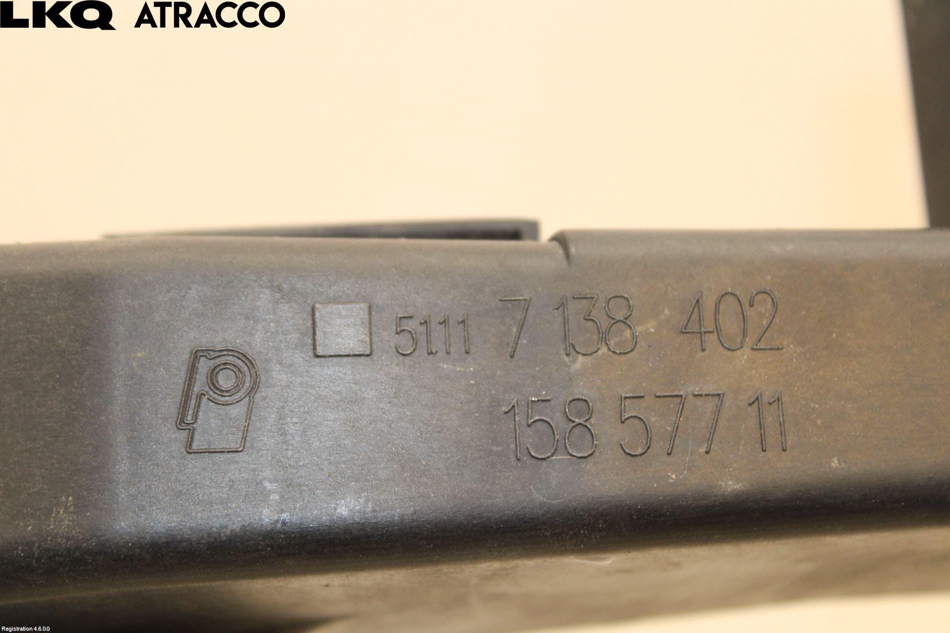 BMW 3 E90/91 SED/TOU 05-12 Frontlykt Kurve-Tåkelys Ramme