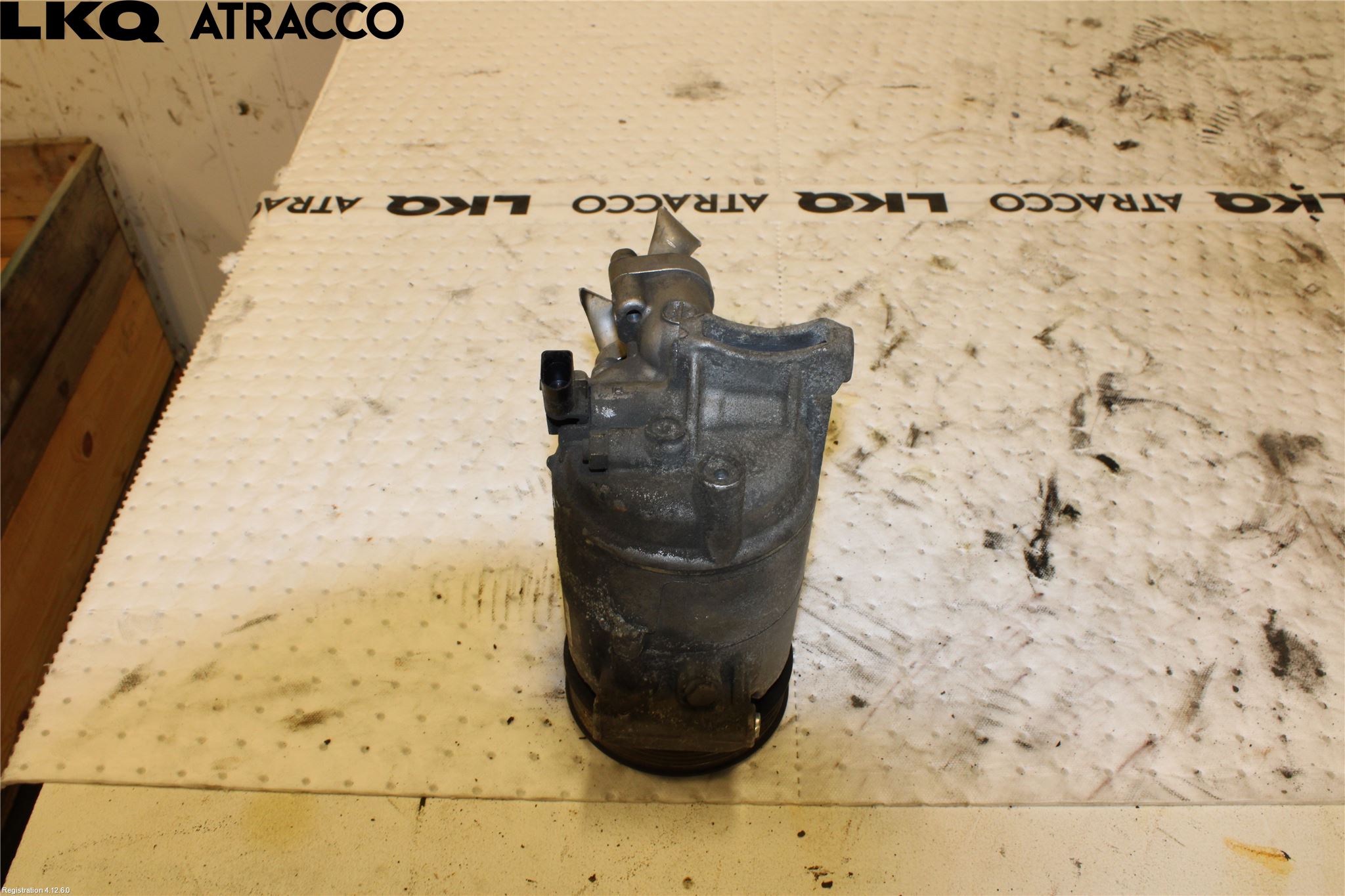 Volkswagen VW GOLF VI 09-13 Varme Ac Kompressor