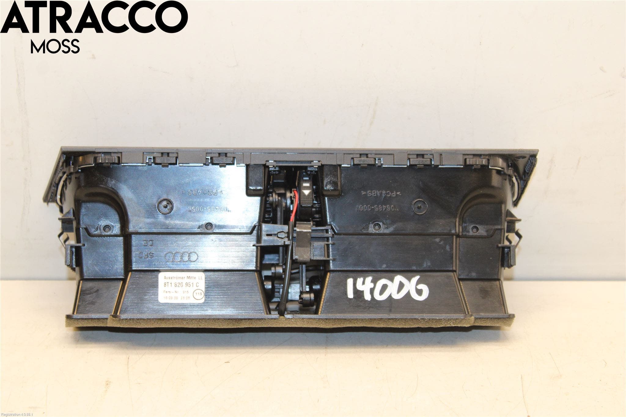 Audi A4/S4 08-11 Dashbord Kanal - Dyse