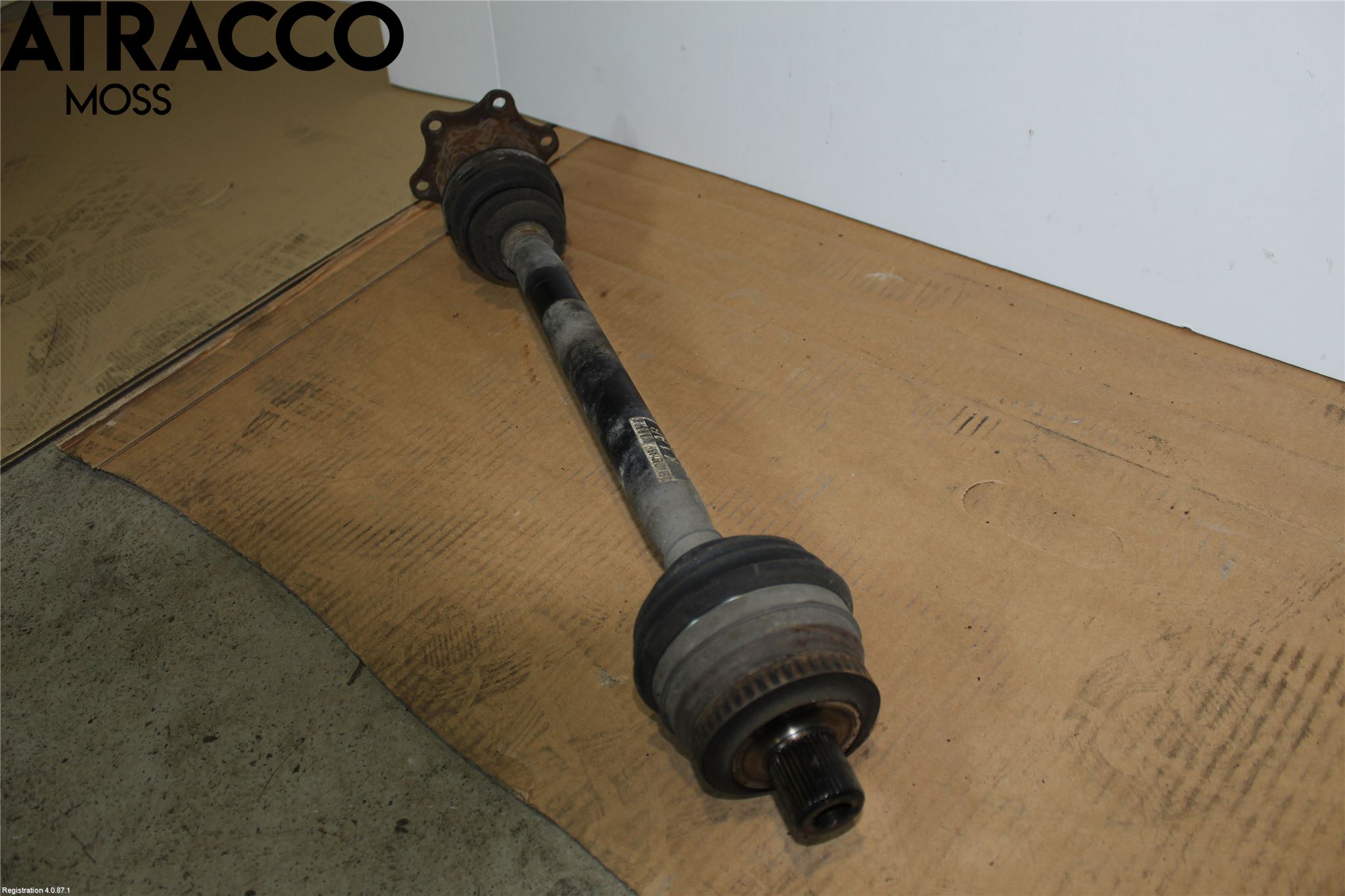 Audi A4/S4 08-11 Drivaksel Foran Kompl Venstre