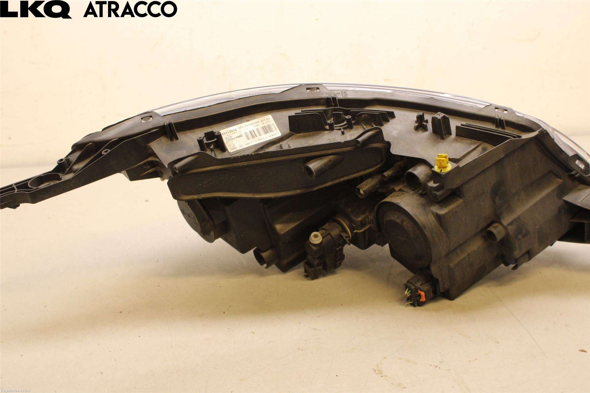 Peugeot 2008 13-20 Frontlykt Venstre