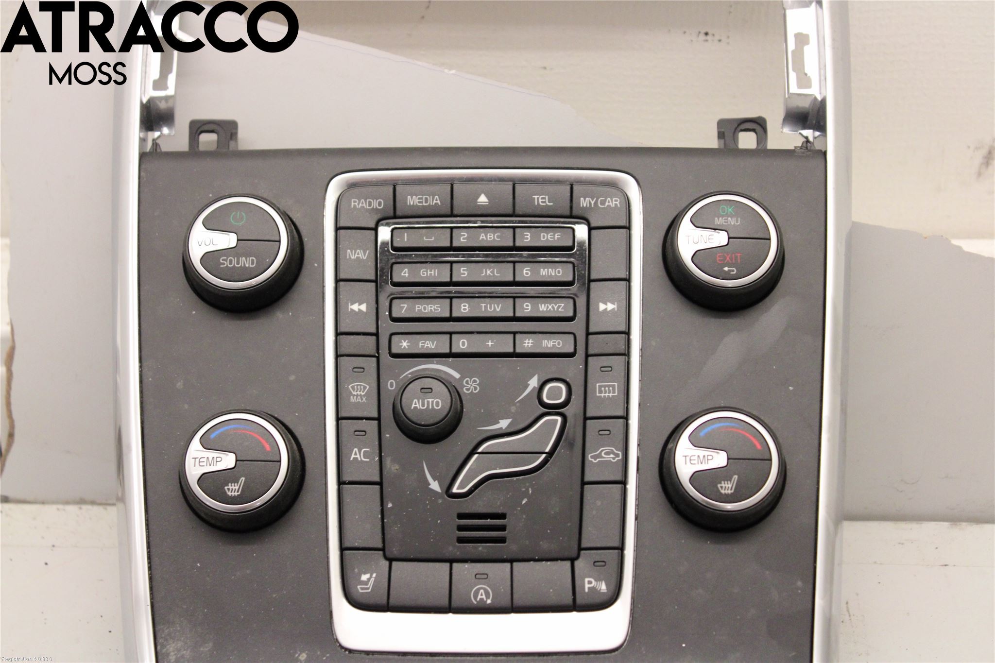 Volvo S60 11-13 Instrumentkonsoll Midt