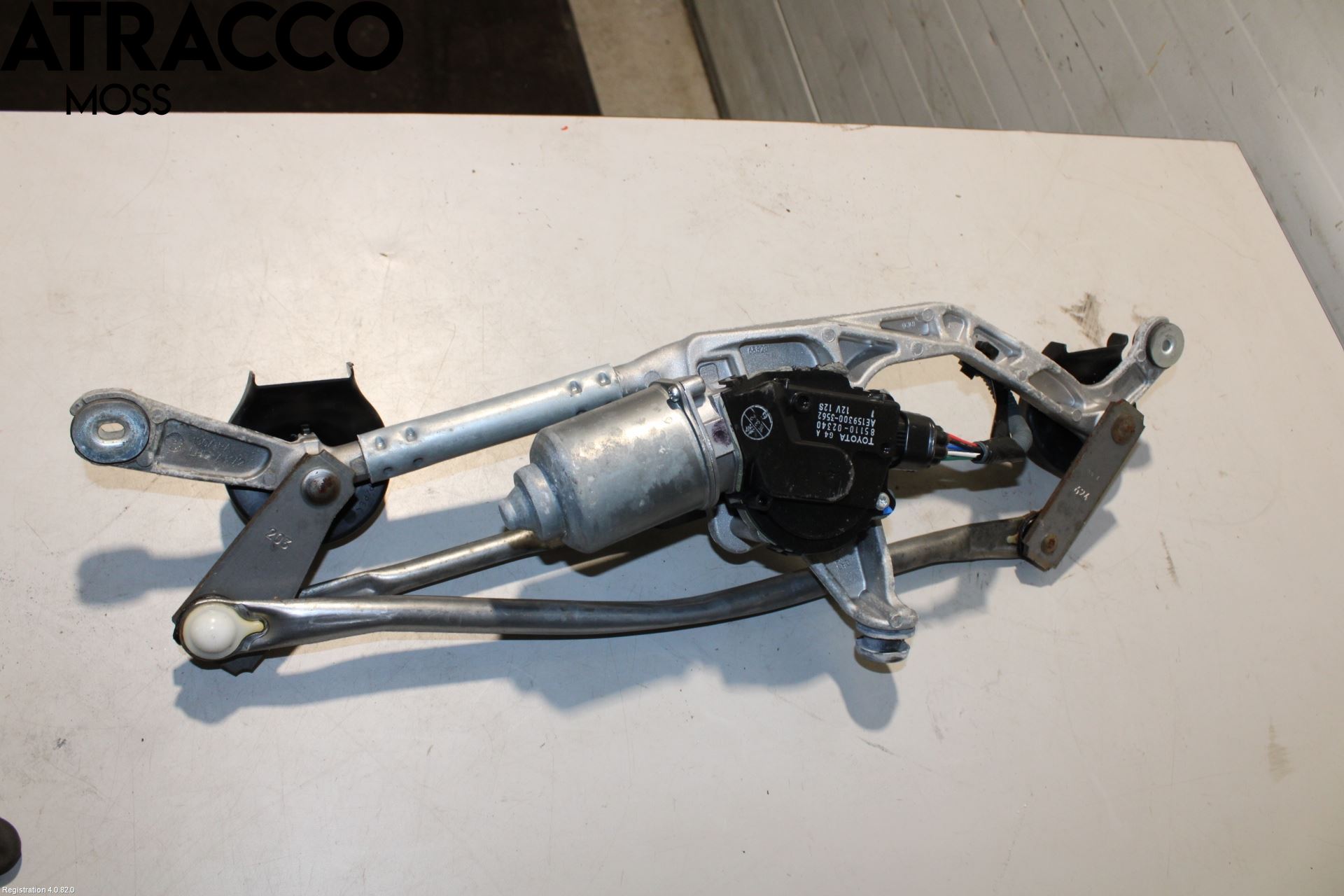 Toyota AURIS 13-19 Viskermotor Frontrute