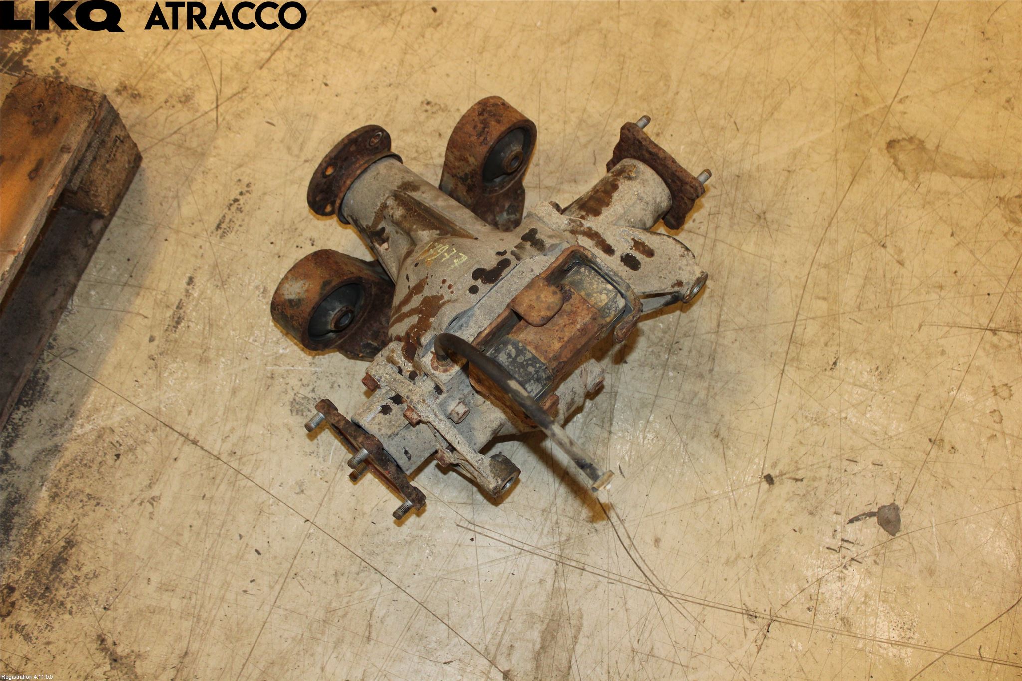 Suzuki GRAND VITARA II 06-14 Bakaksel Kardang Bak -Diff