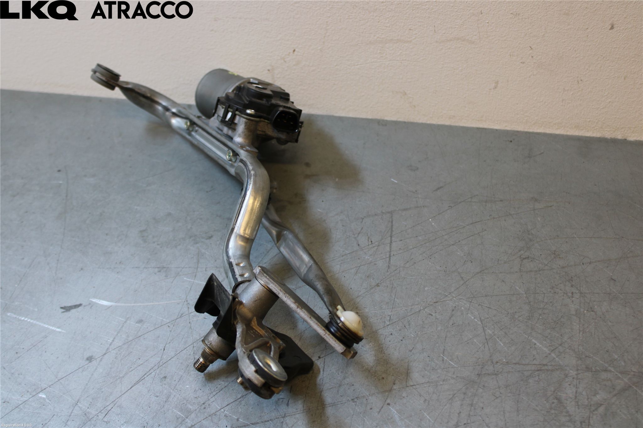 Toyota YARIS XP130 15-20 Viskermotor Frontrute