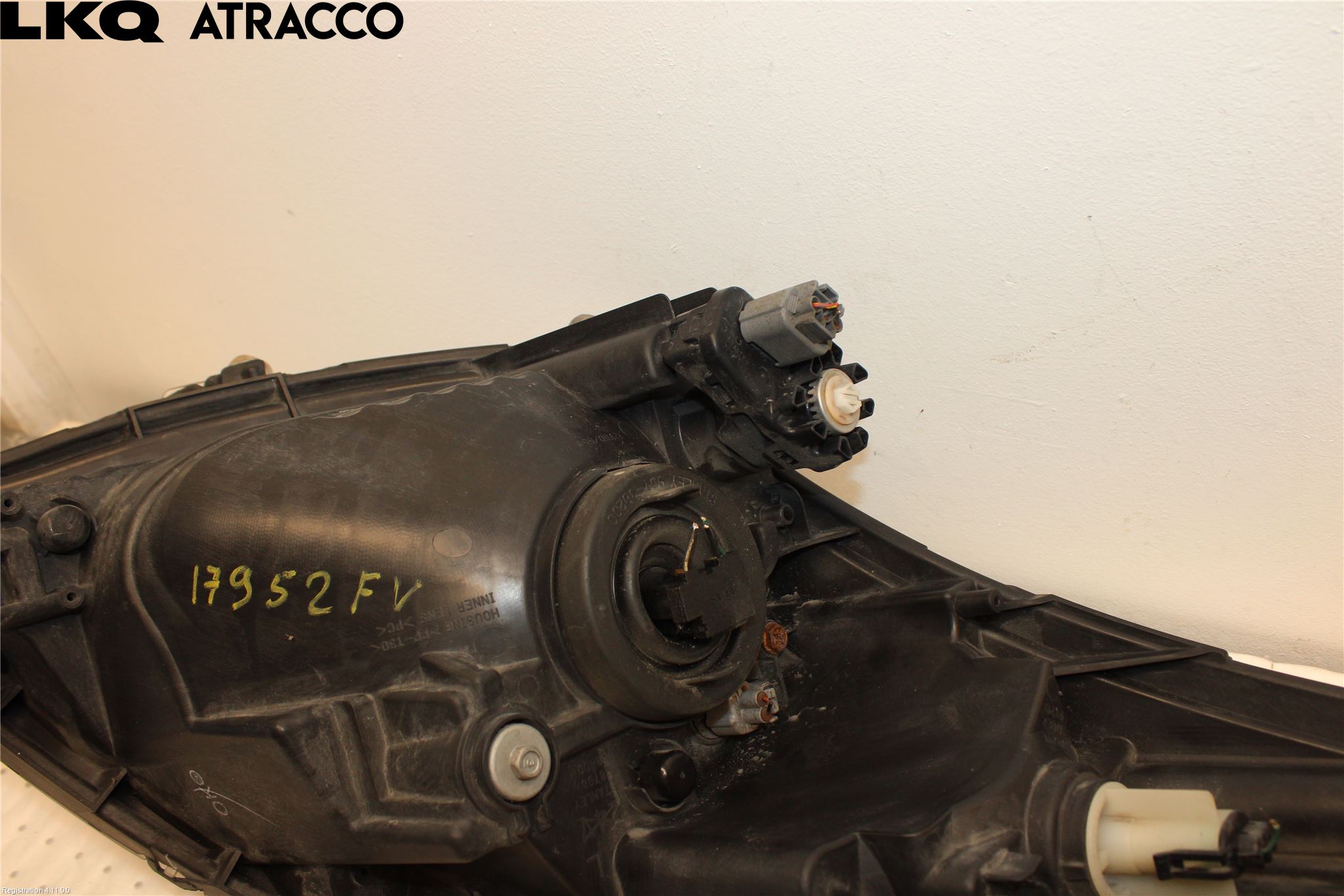 Suzuki SWIFT 11-16 Frontlykt Venstre