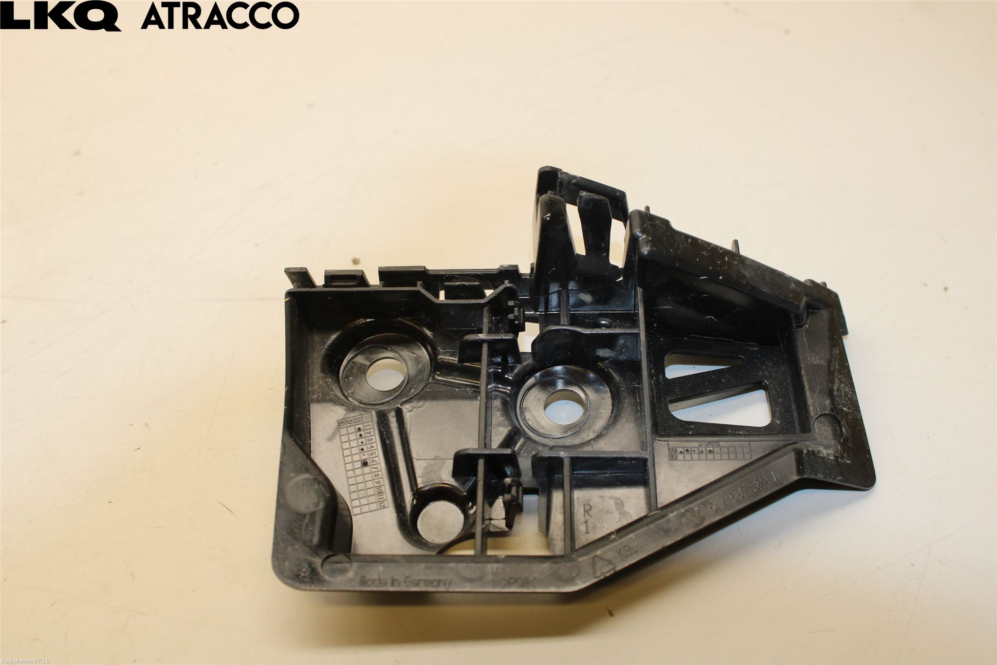 Volkswagen VW TIGUAN 16-24 Støtfangerfeste Bak Høyre