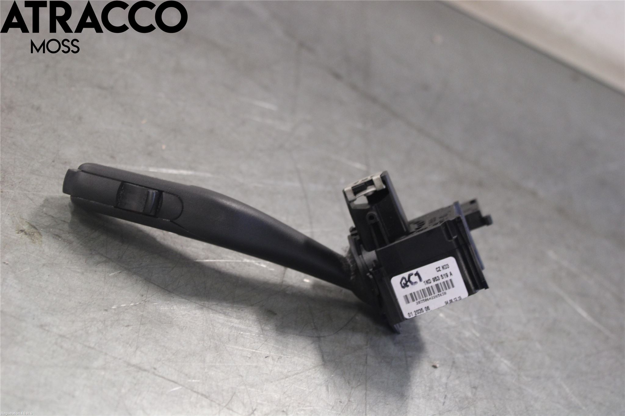 Volkswagen VW GOLF V 04-09 Bryter Ratt Visker - Spyler