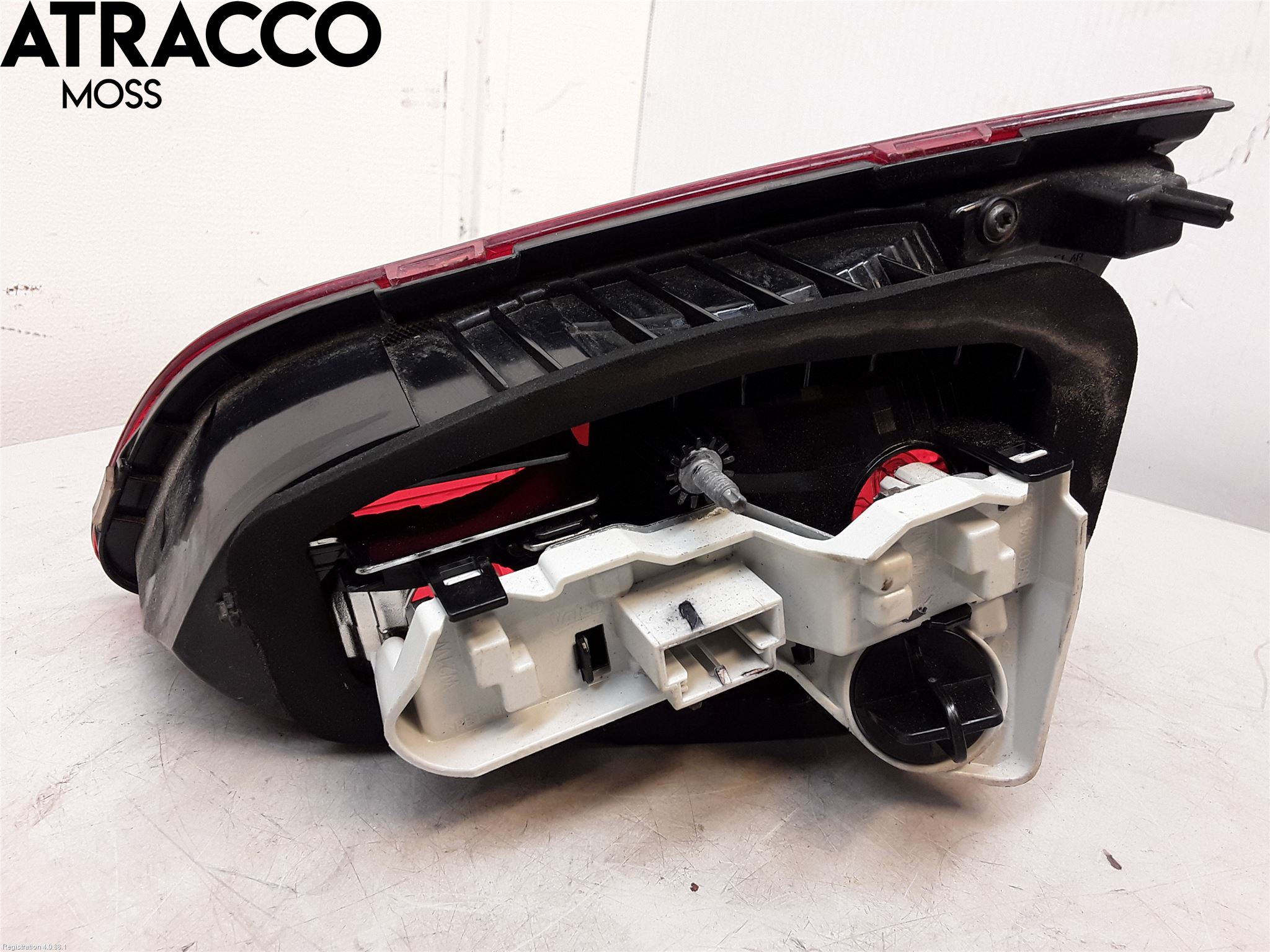 Volkswagen VW GOLF / E-GOLF VII 13-20 Baklykt Venstre  På Luke(Indre